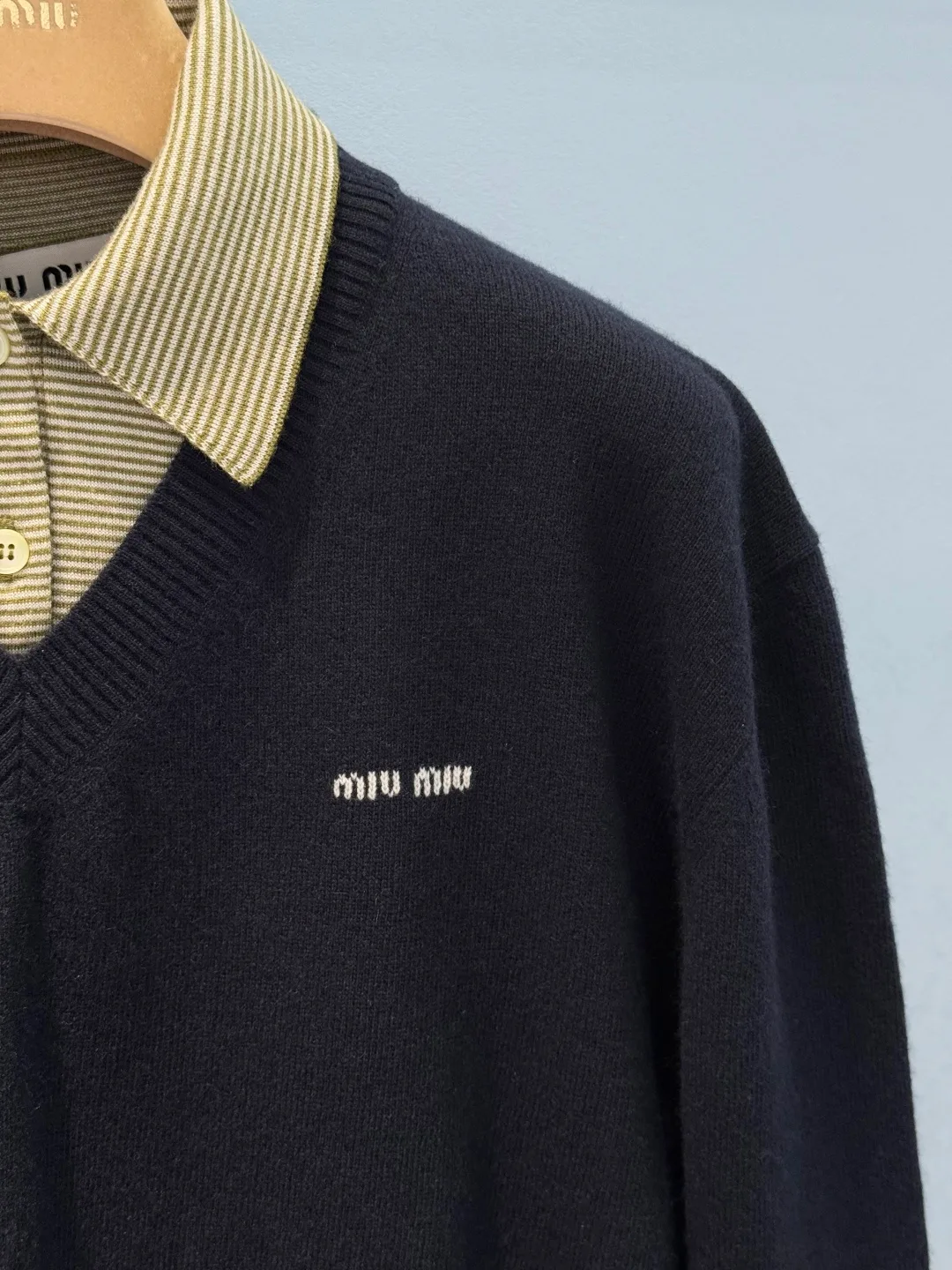 Джемперы И Свитеры Женские Miu Miu 17669146