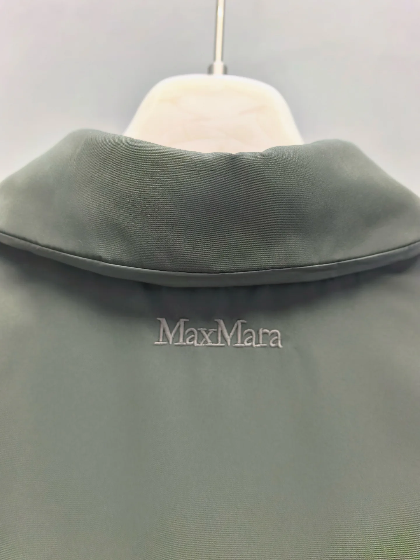 Куртки И Пуховики Женские Max Mara 18643866