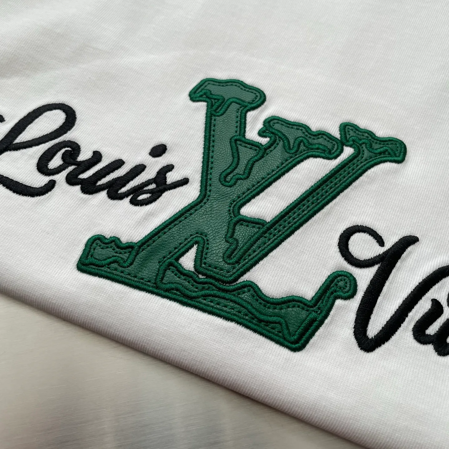 Футболки Женские Louis Vuitton 27284