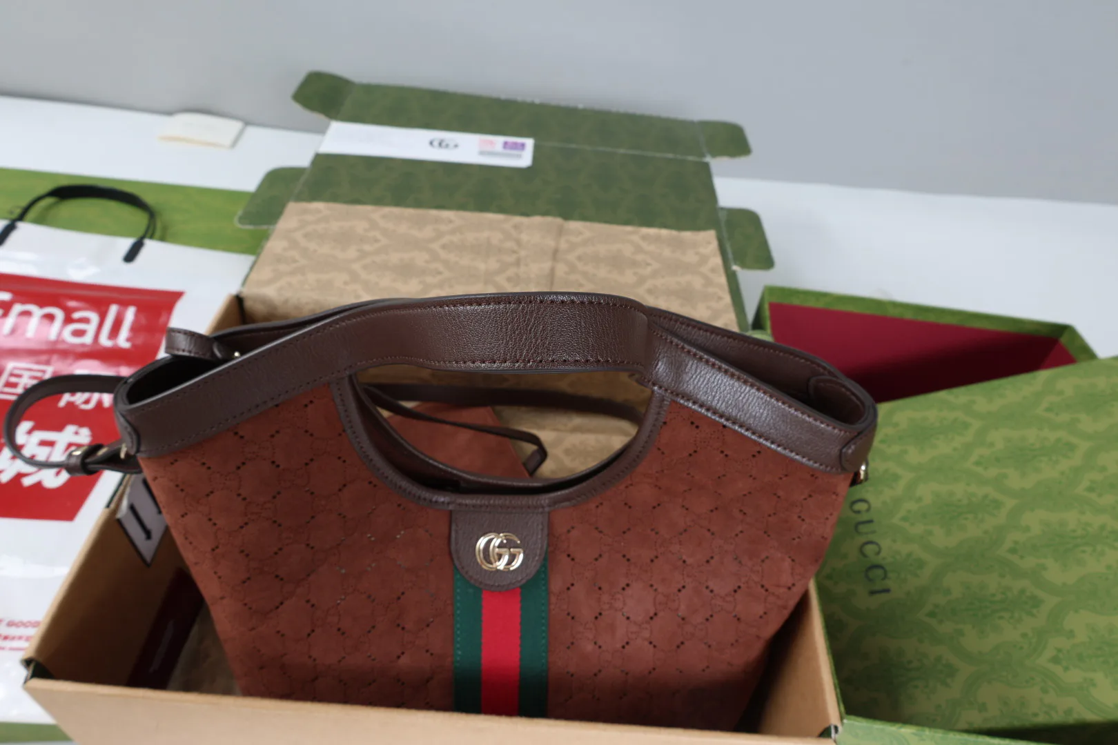 Классические Сумки Женские Gucci 18004289