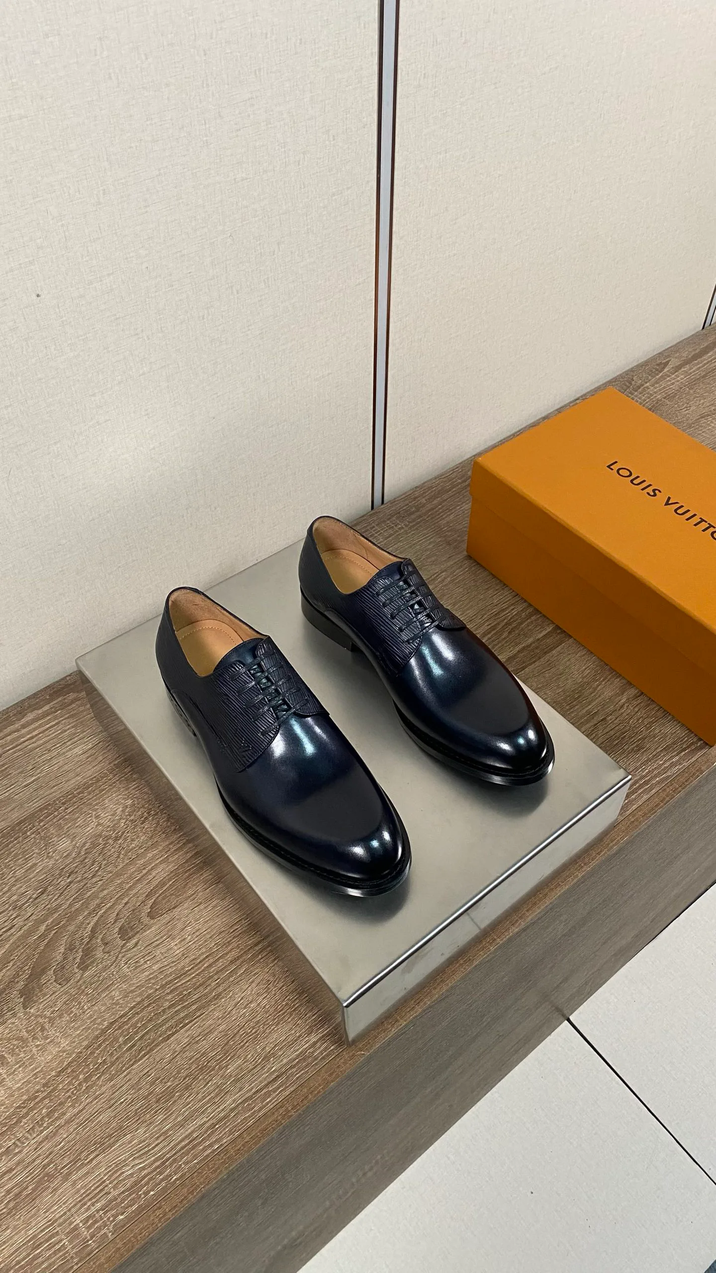 Лоферы И Туфли Мужские Louis Vuitton 18078683