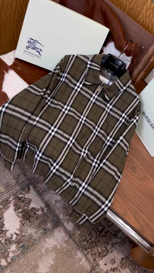 Куртки И Пуховики Мужские Burberry 10216572