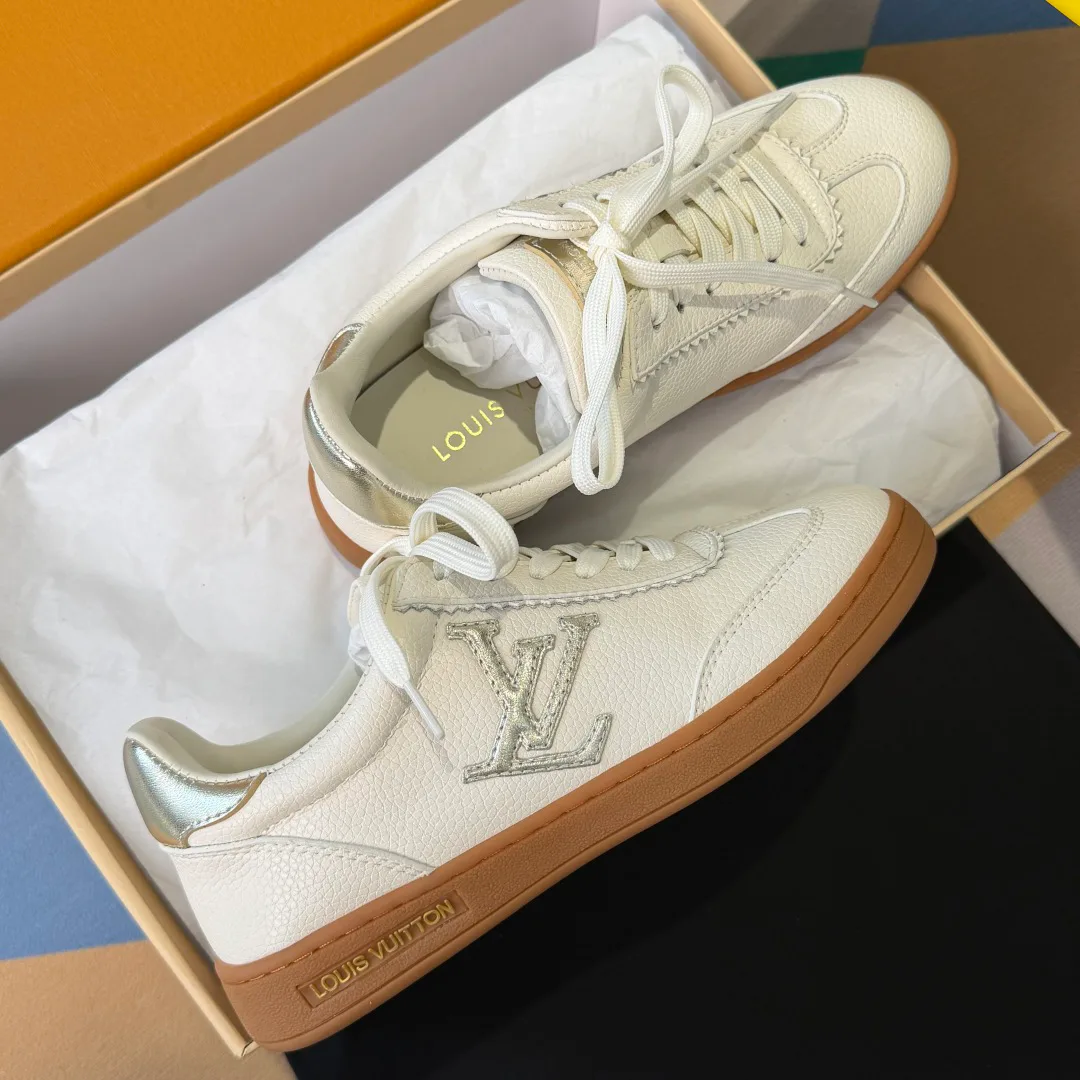 Кроссовки Женские Louis Vuitton 11696603