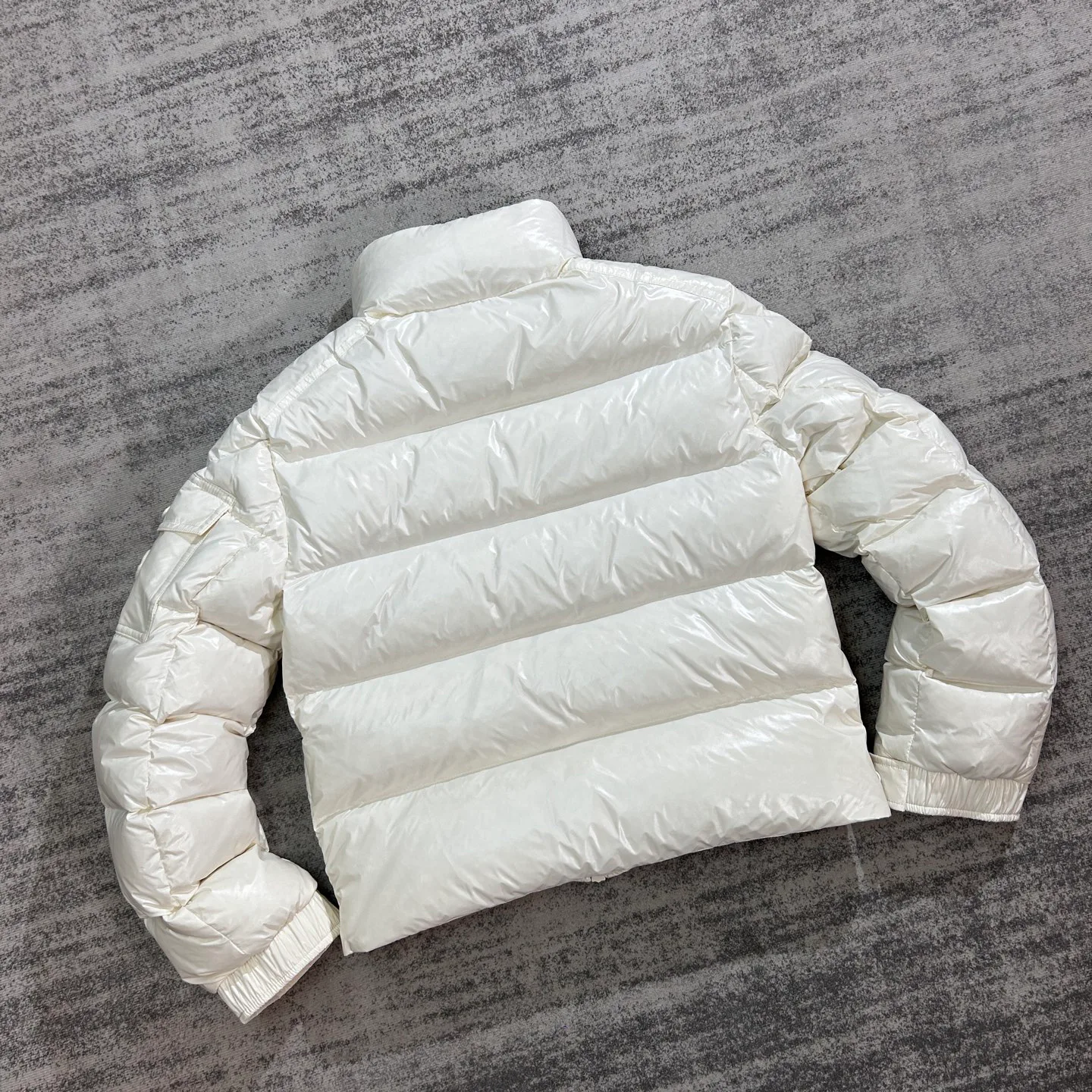 Куртки И Пуховики Женские Moncler 18725434
