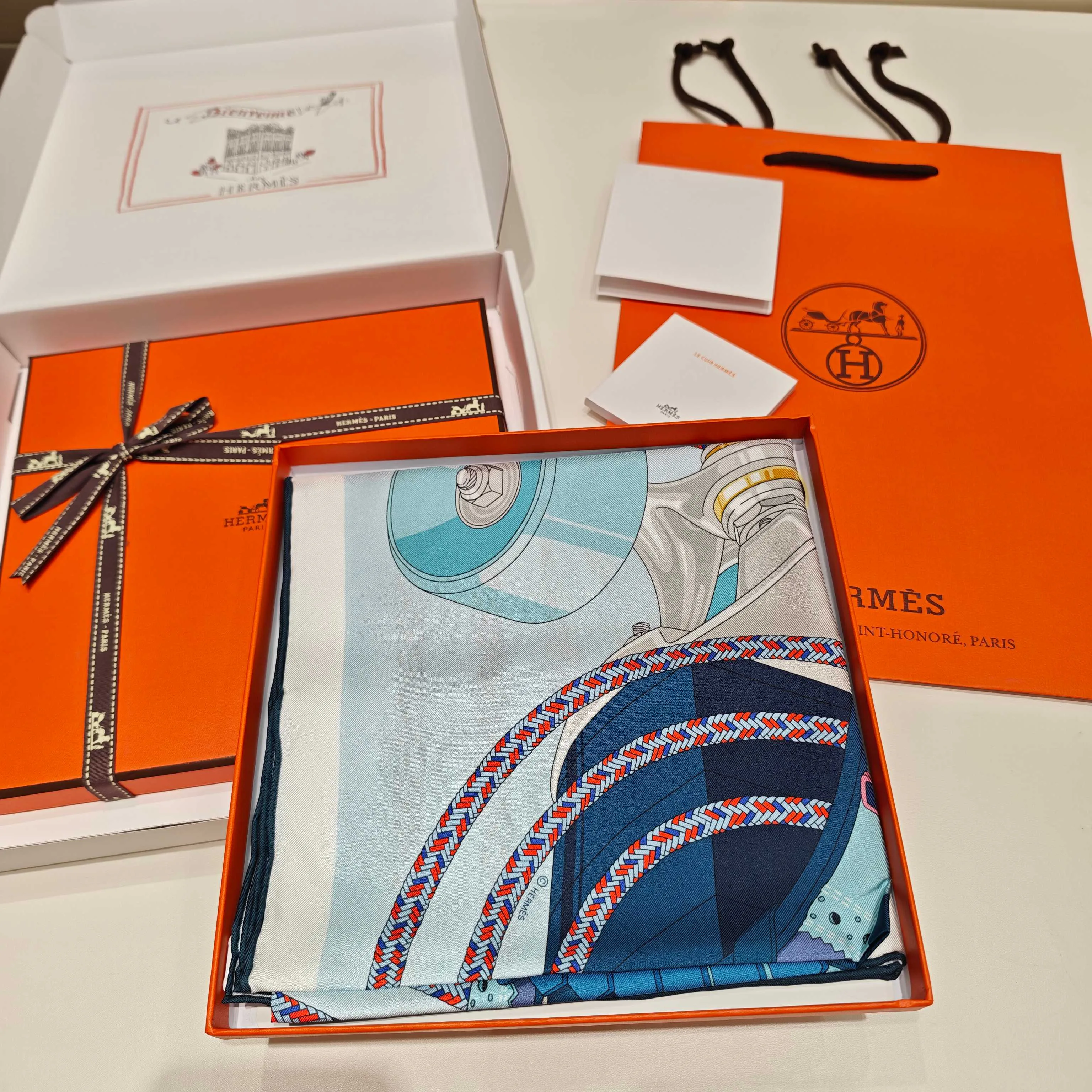 Платки Hermes 18167143