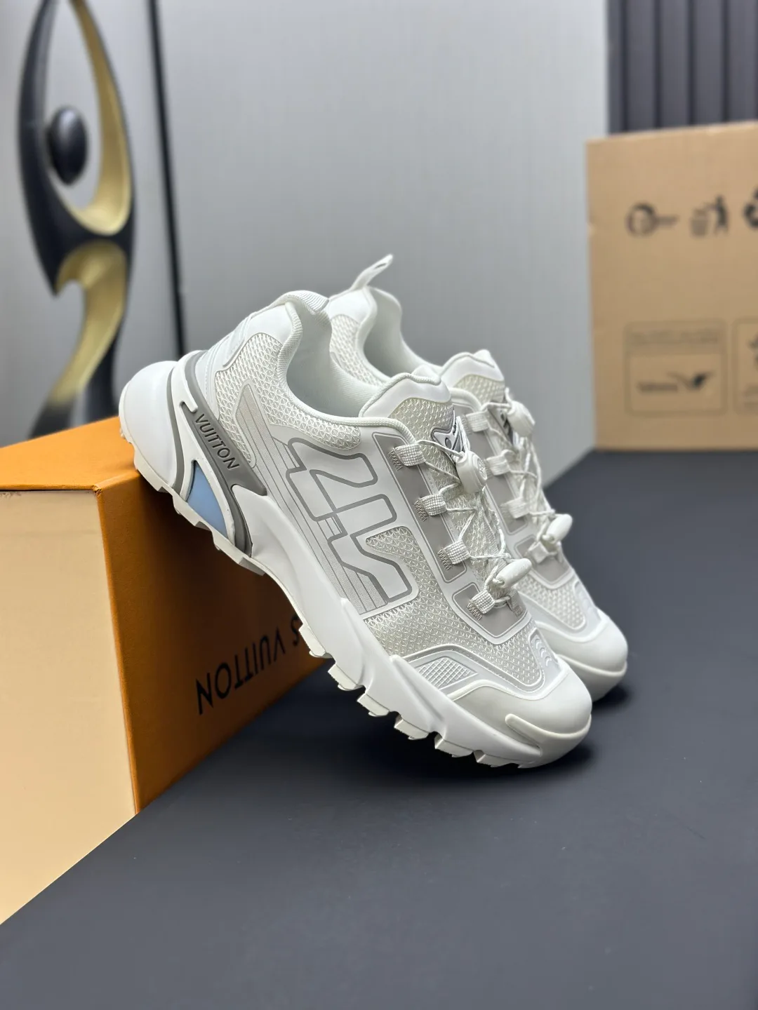 Кроссовки Мужские Louis Vuitton 153018