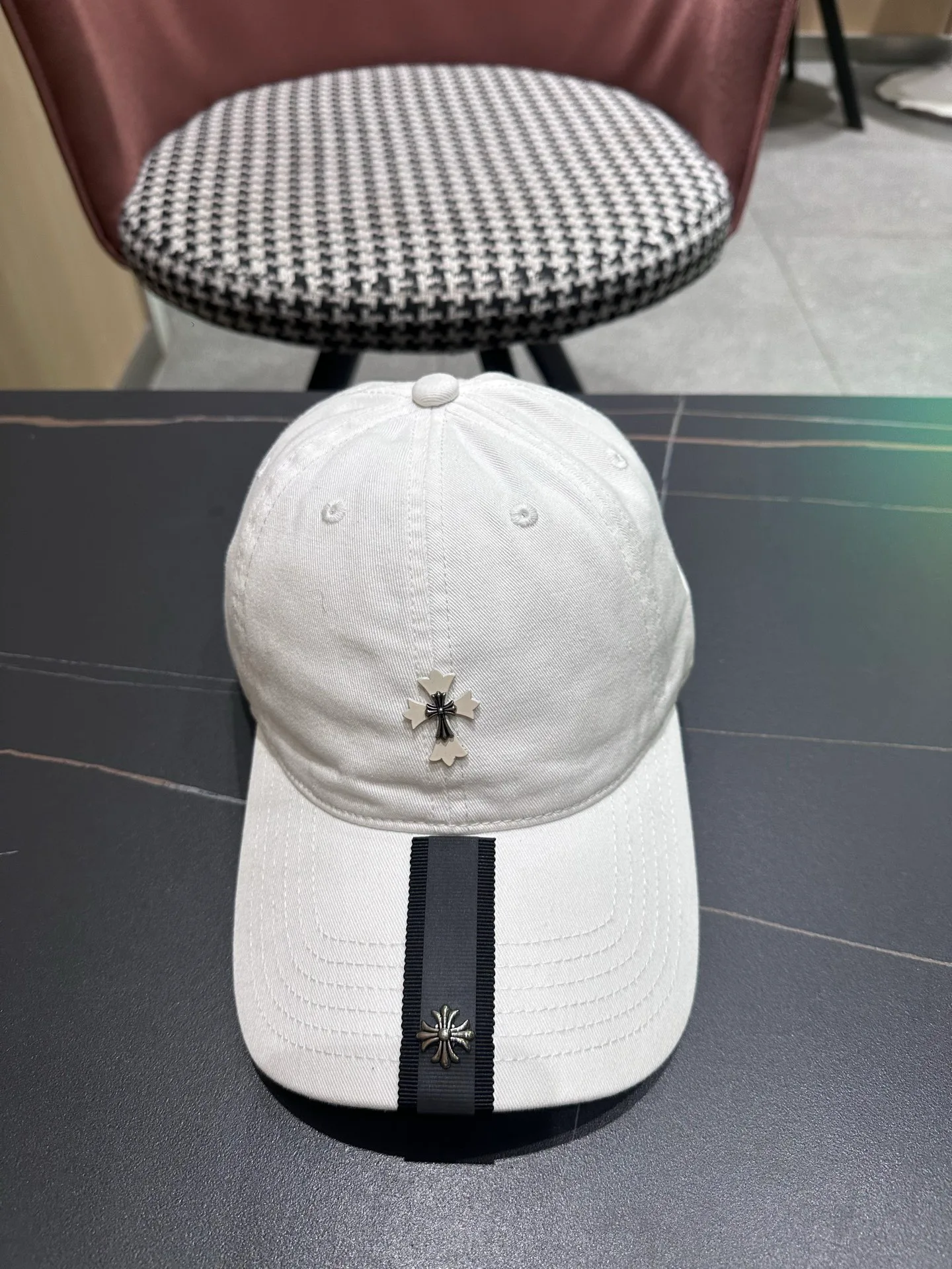 Головные Уборы Chrome Hearts 18478990