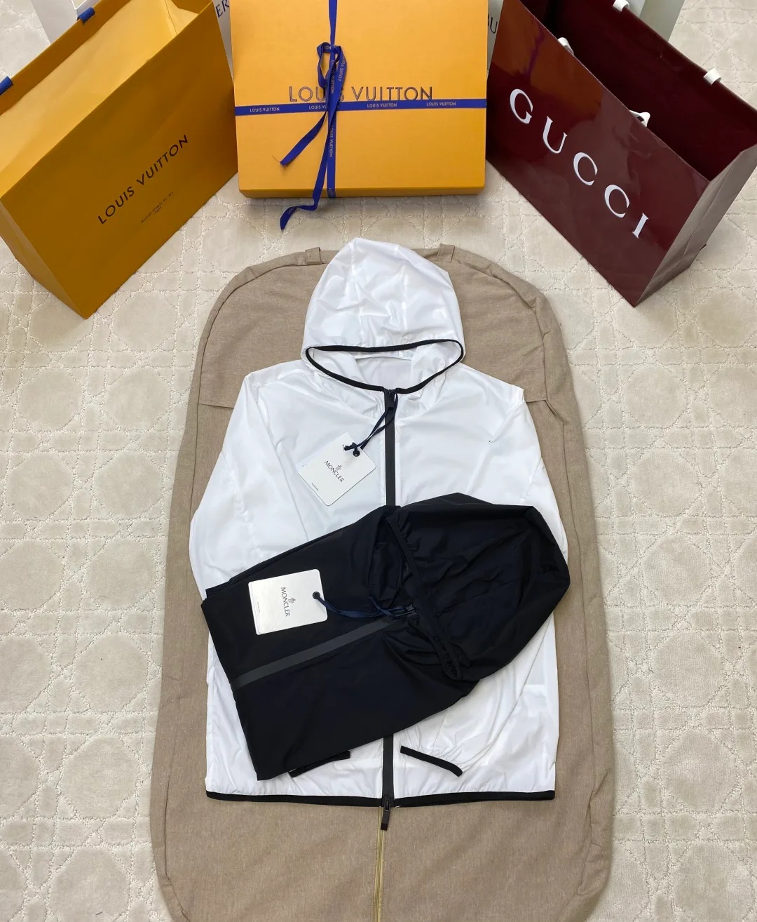 Куртки Женские Moncler 34987