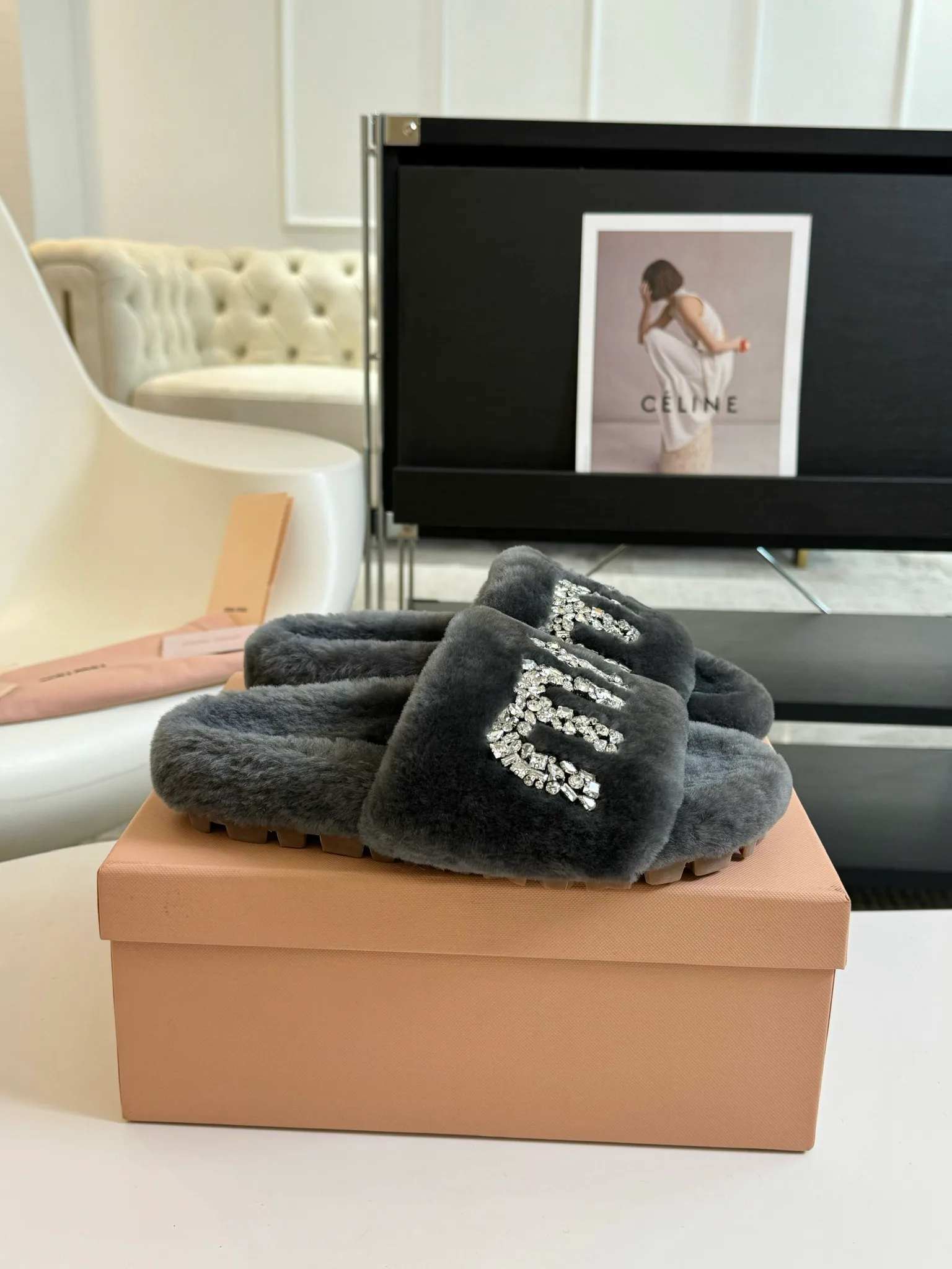 Тапочки Женские Miu Miu 18241441