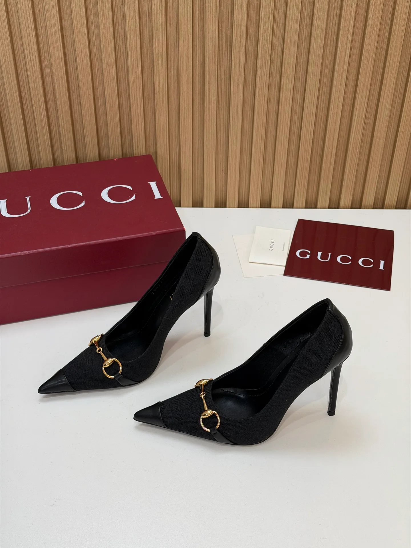 Туфли Женские Gucci 18245479