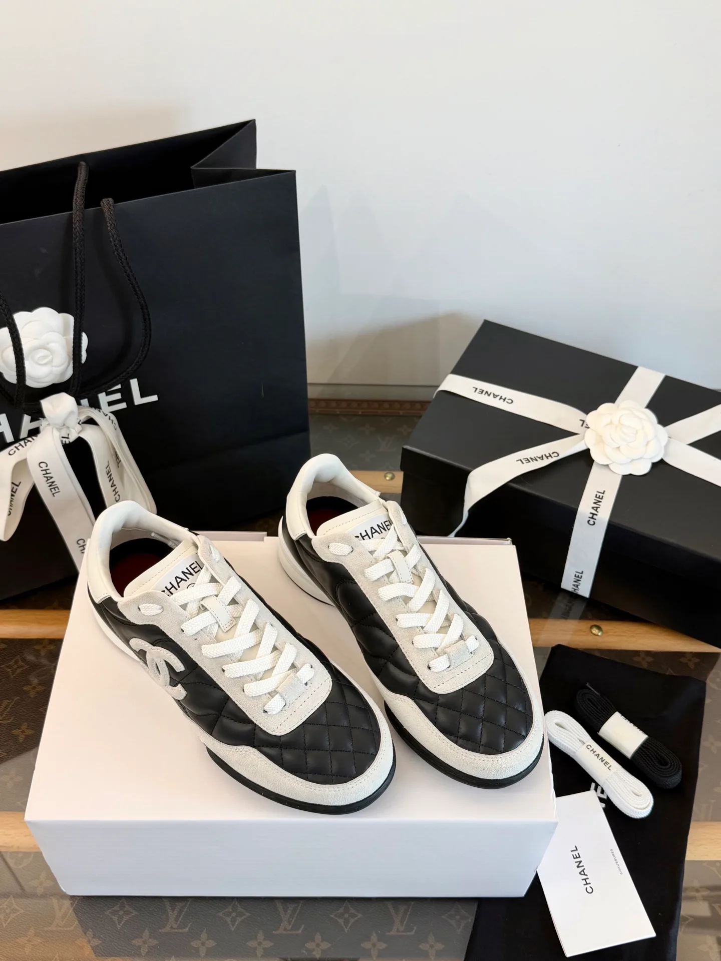 Кроссовки Женские Chanel 19295980