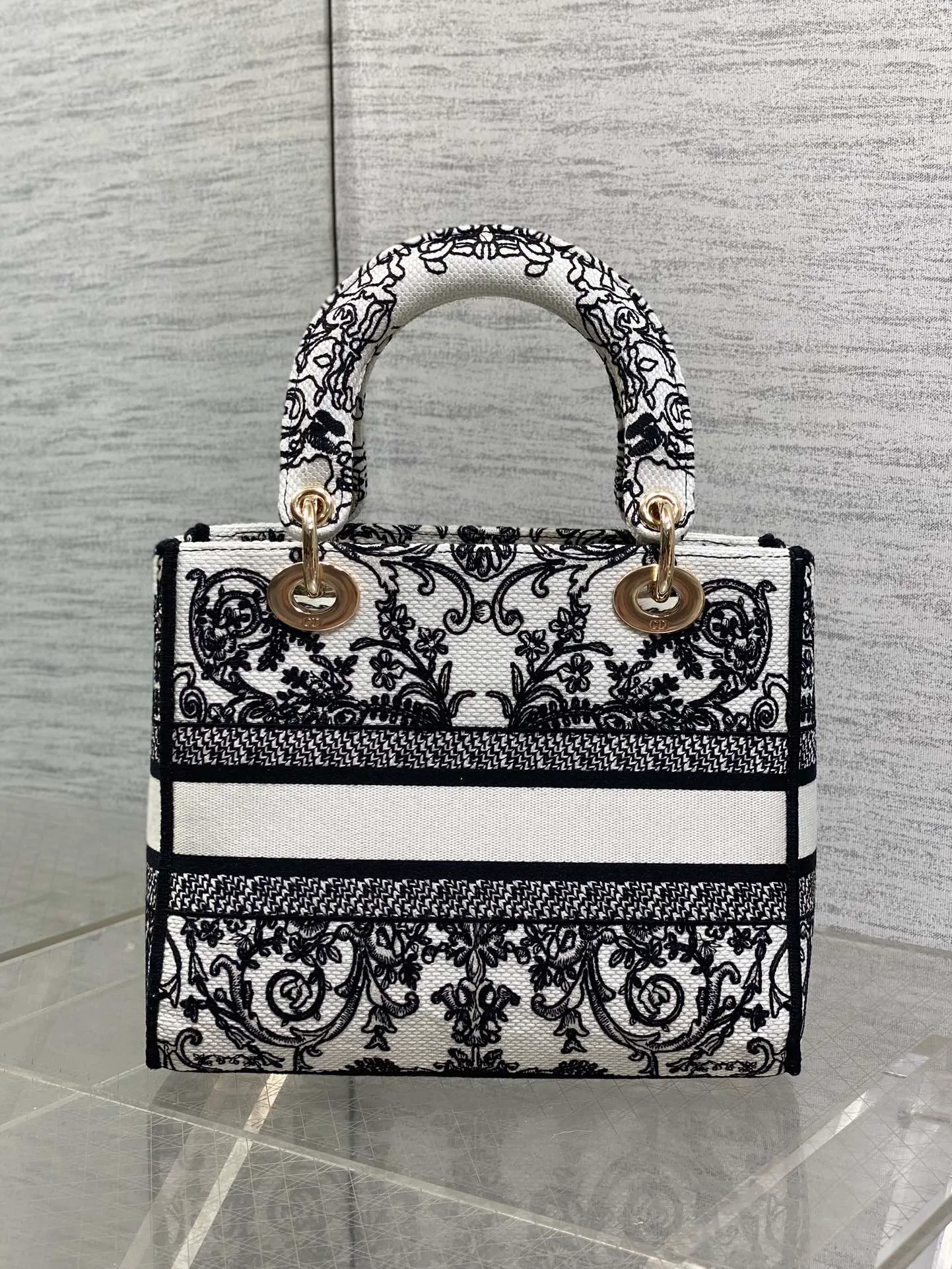 Классические Сумки Женские Christian Dior 11224057