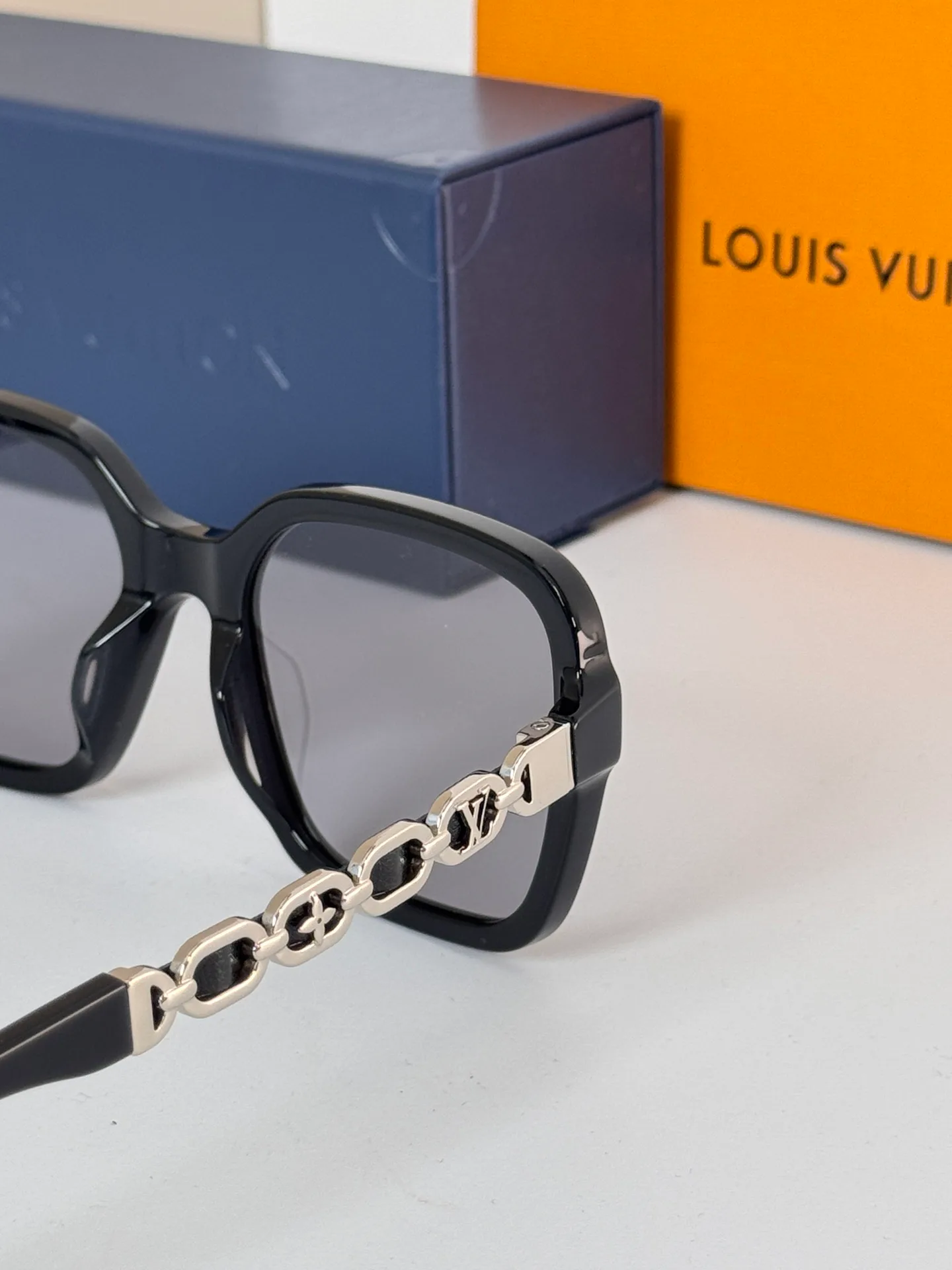 Очки Louis Vuitton 411648