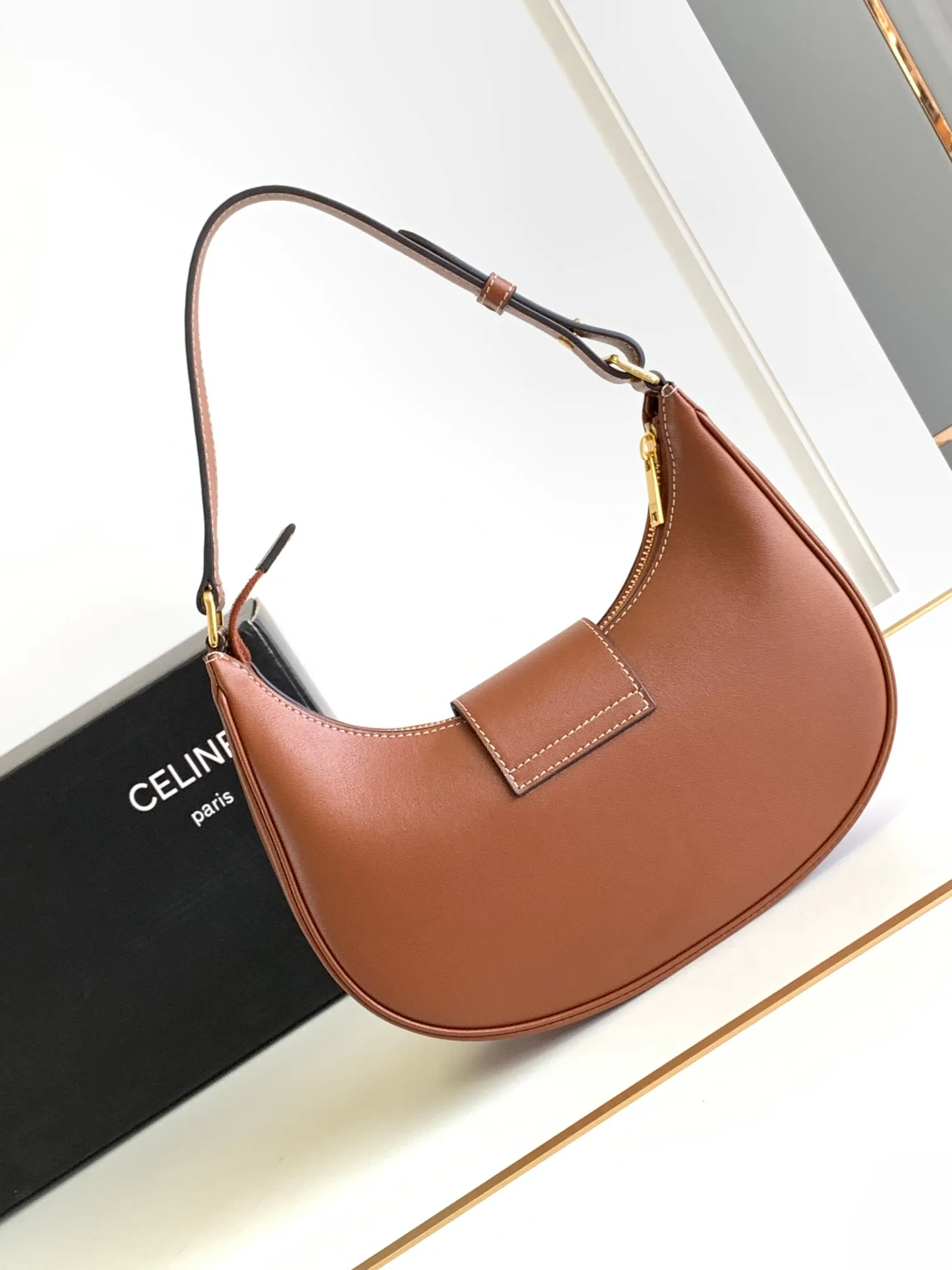 Классические Сумки Женские Celine 11488667