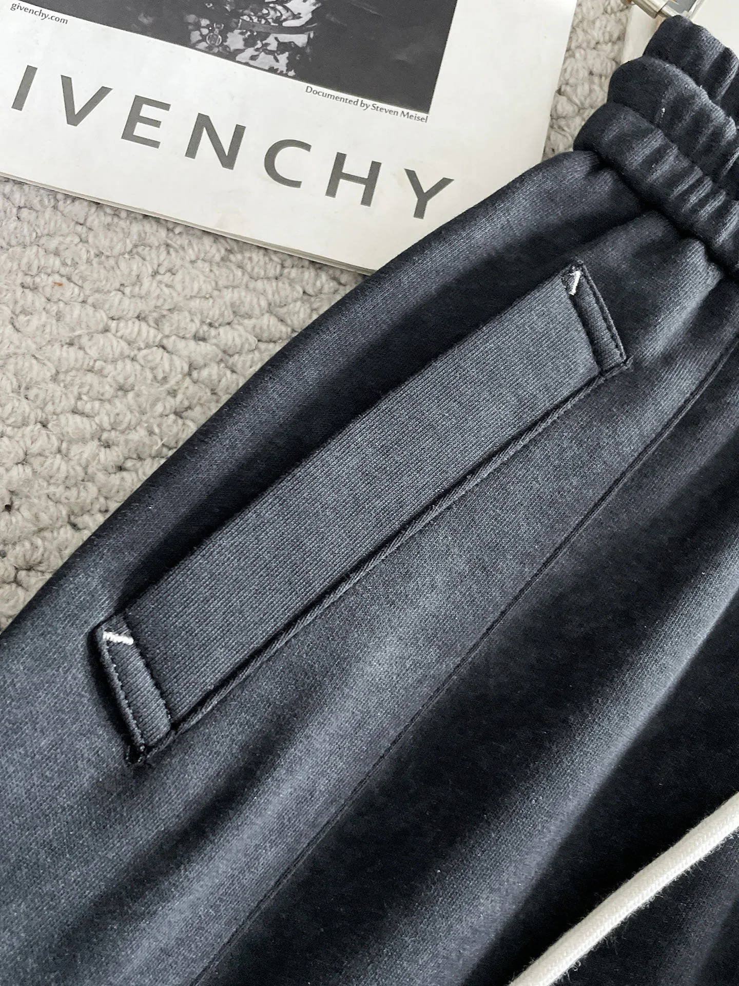 Брюки Женские Balenciaga 10310831