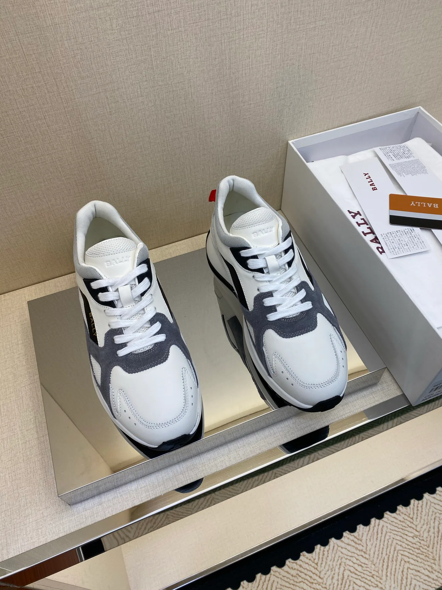 Кроссовки Мужские Bally 19710947