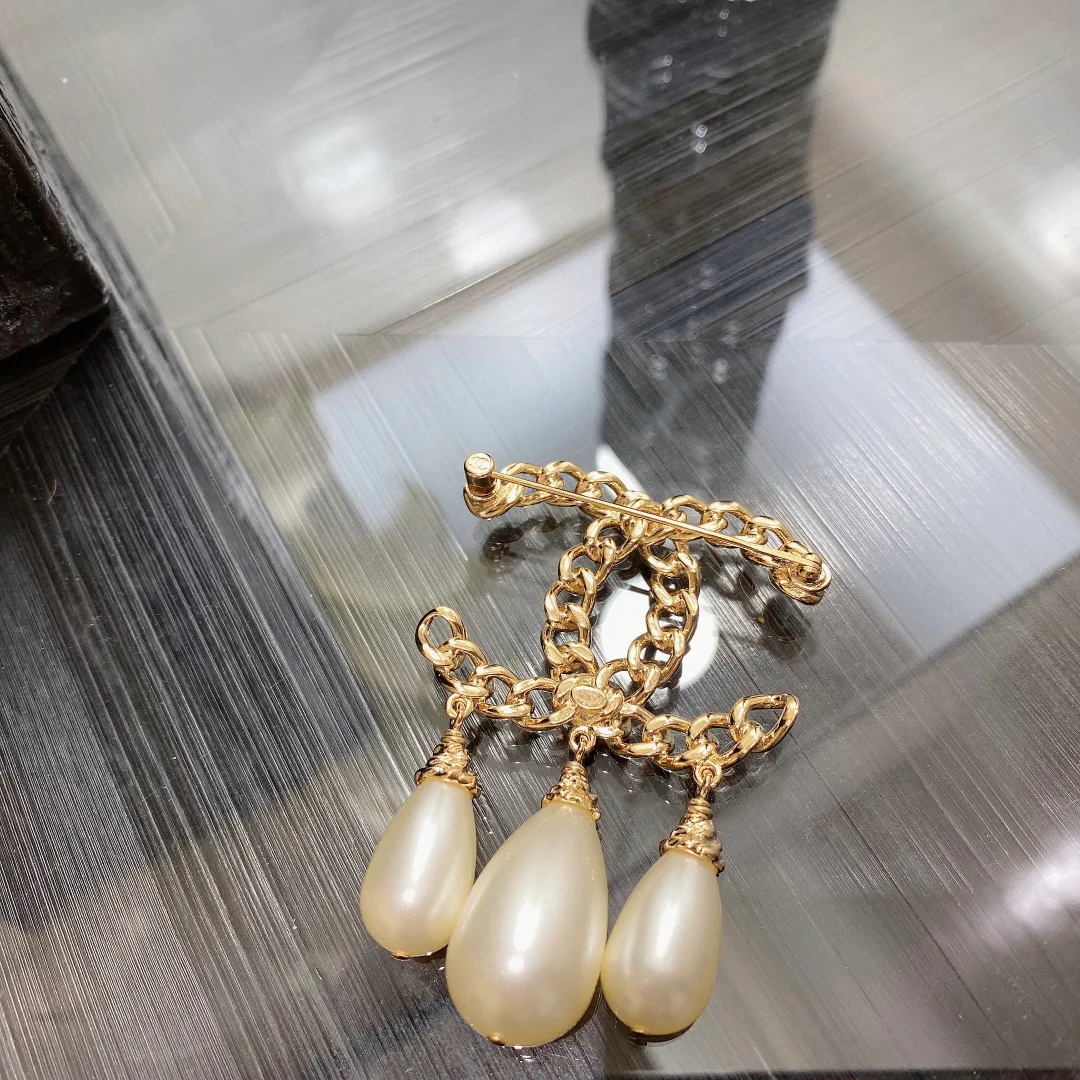 Бижутерия Chanel 385937