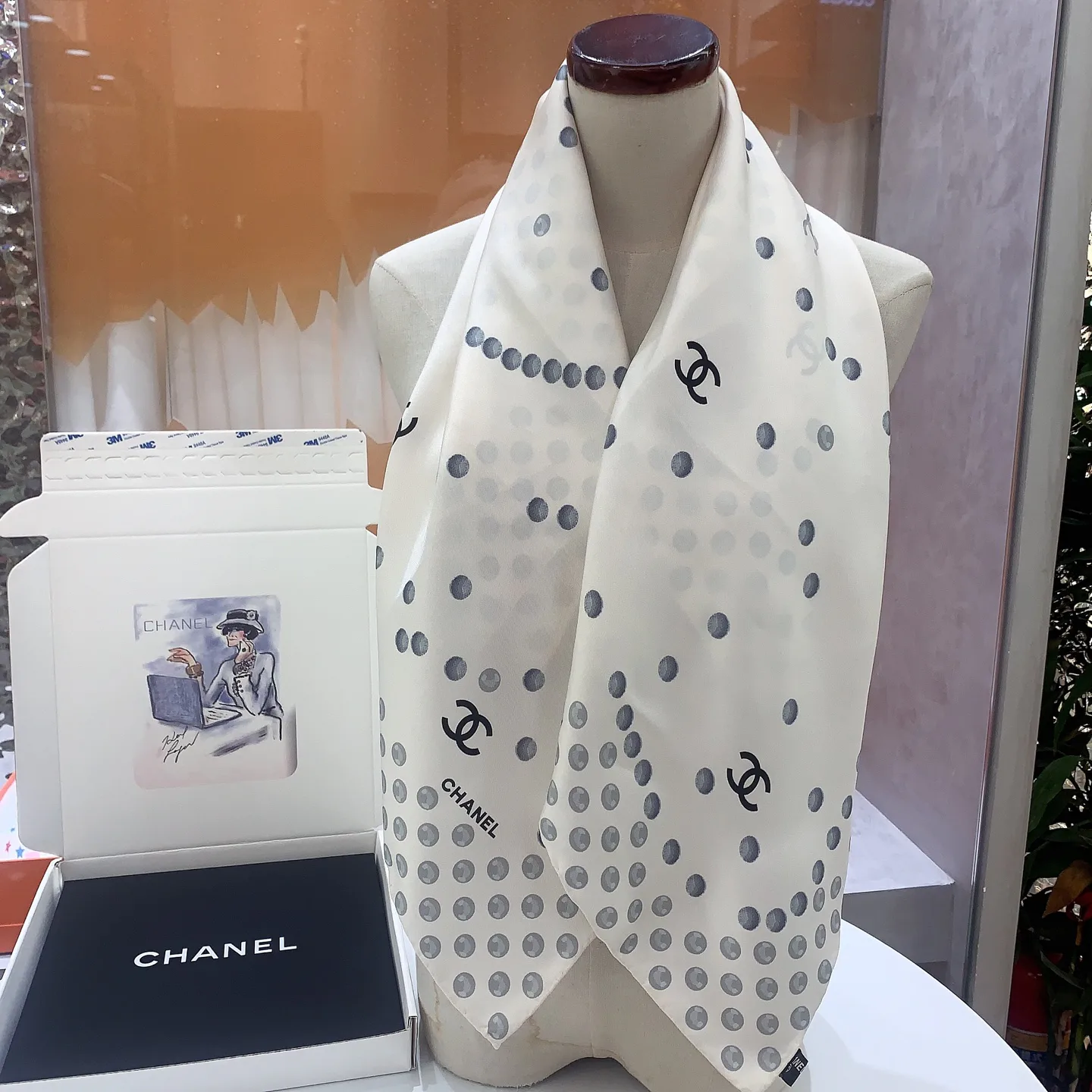 Платки Chanel 11192910