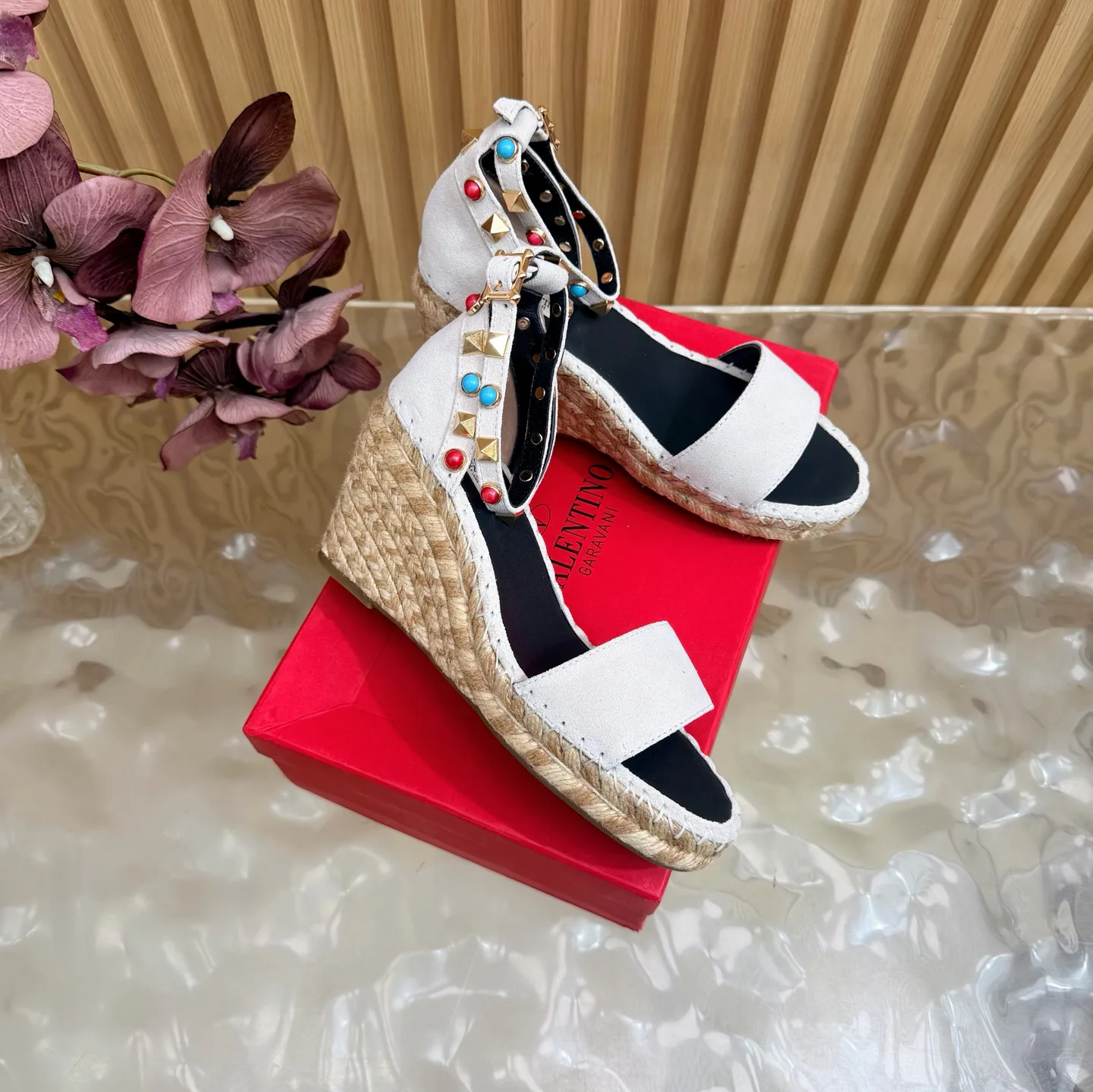 Босоножки Женские Valentino 17728249