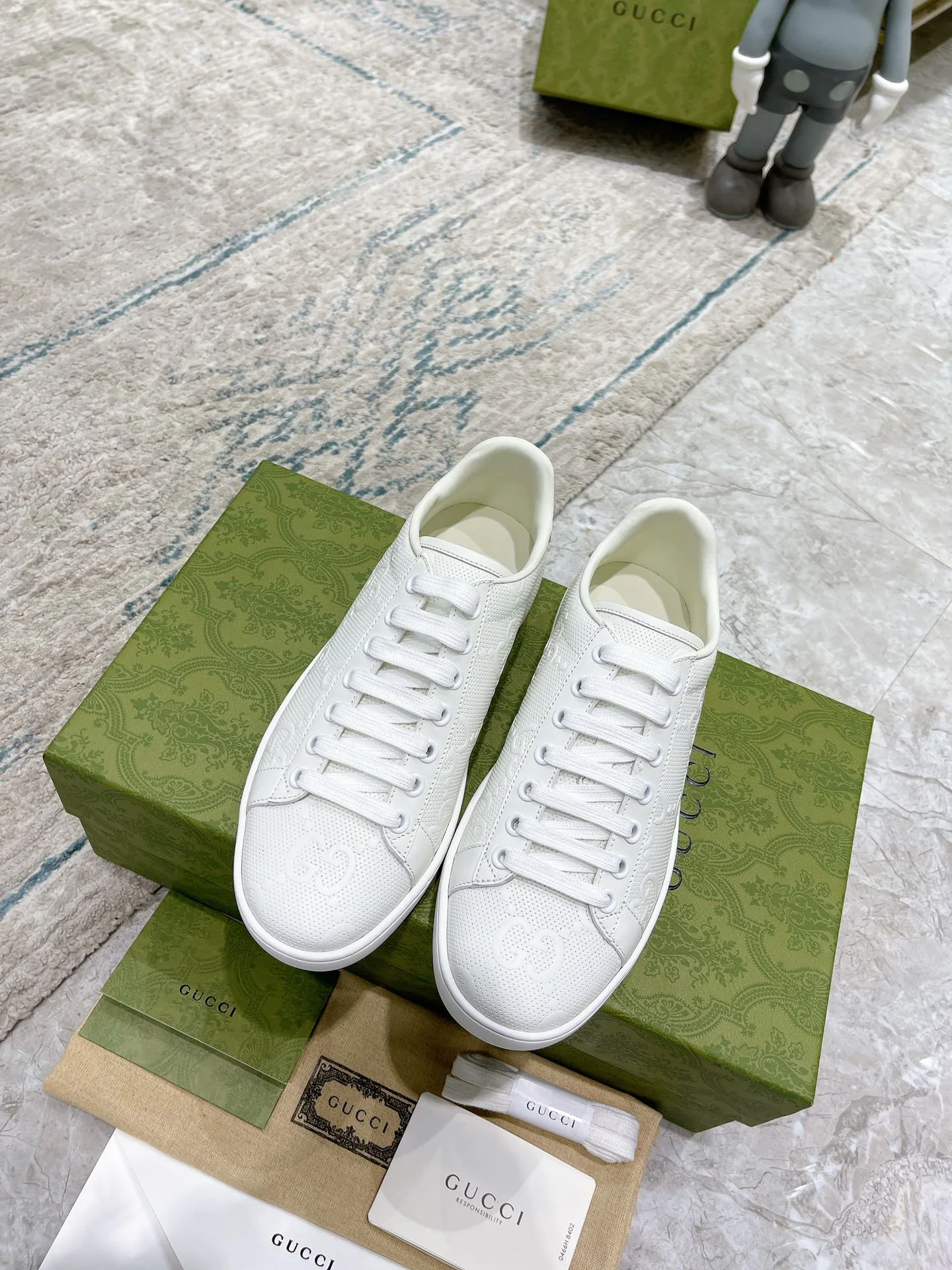Кроссовки Женские Gucci 17620422