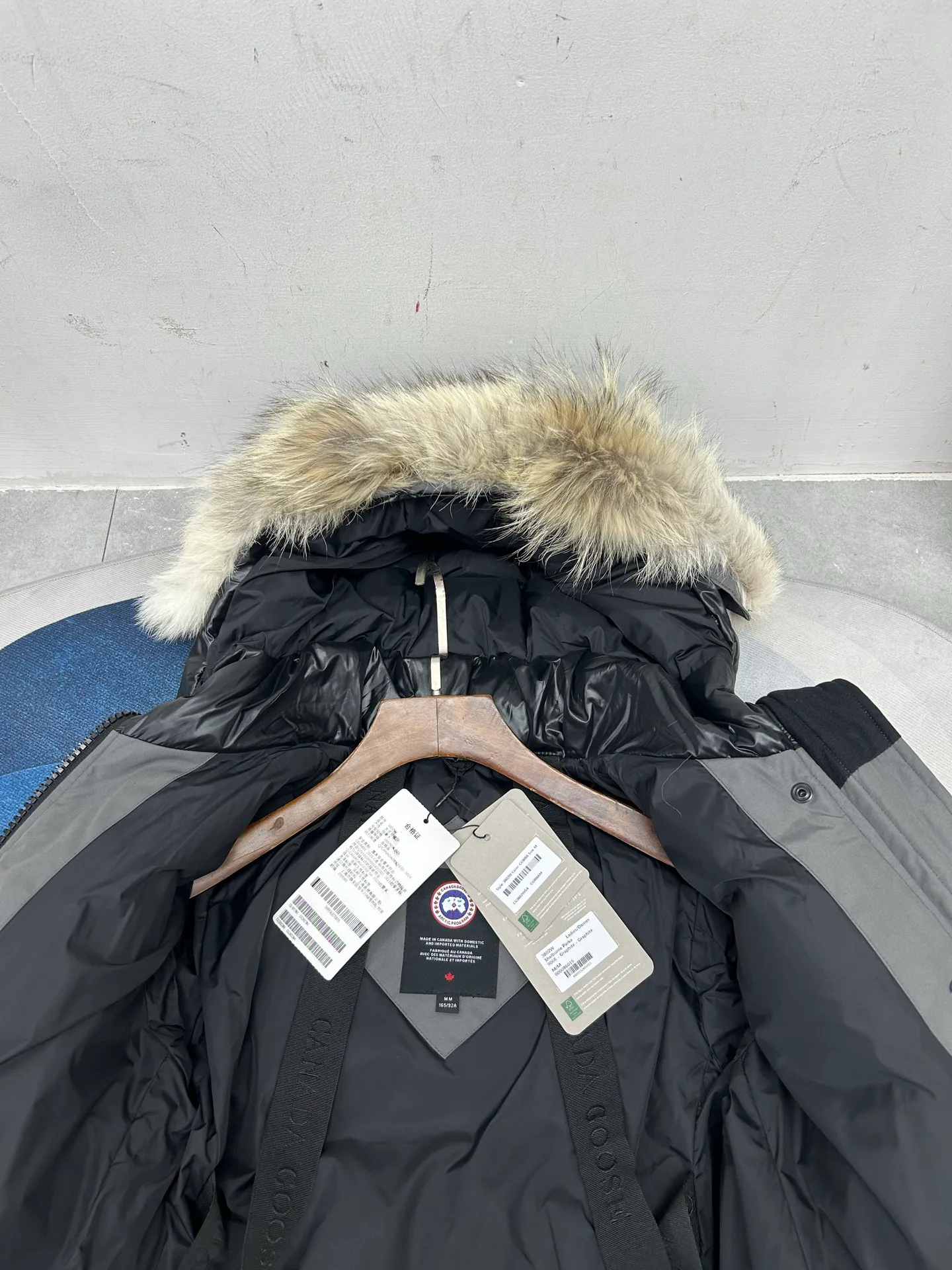 Куртки И Пуховики Женские Canada Goose 18188605