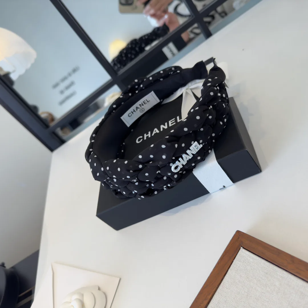 Головные Уборы Chanel 13119818