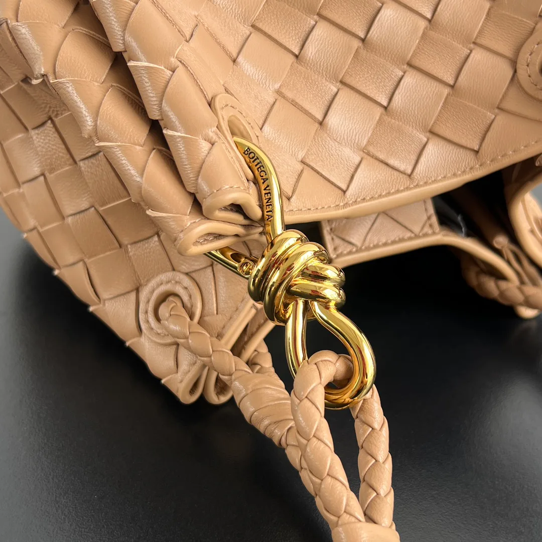 Классические Сумки Женские Bottega Veneta 11425390