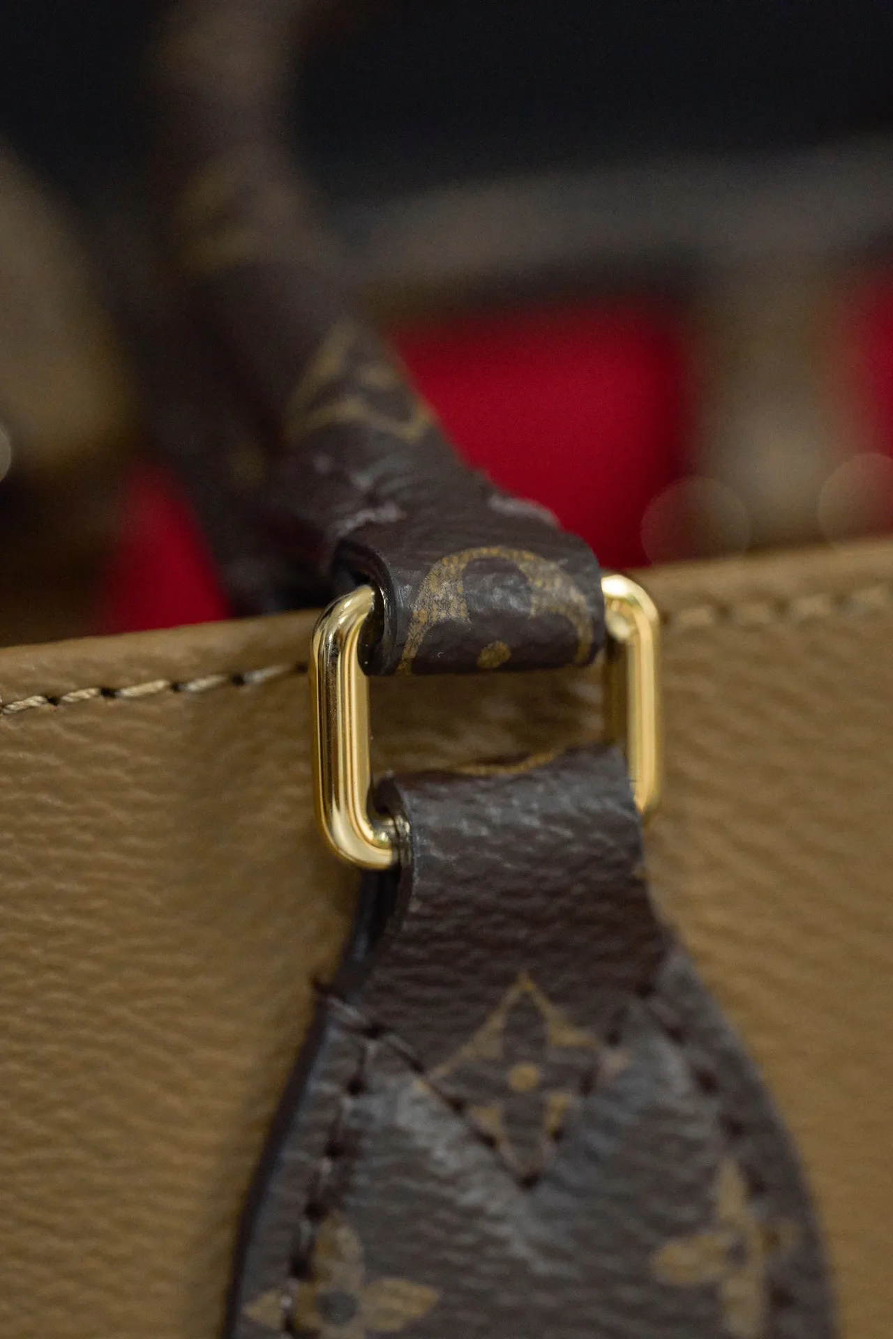 Классические Сумки Женские Louis Vuitton 18170506