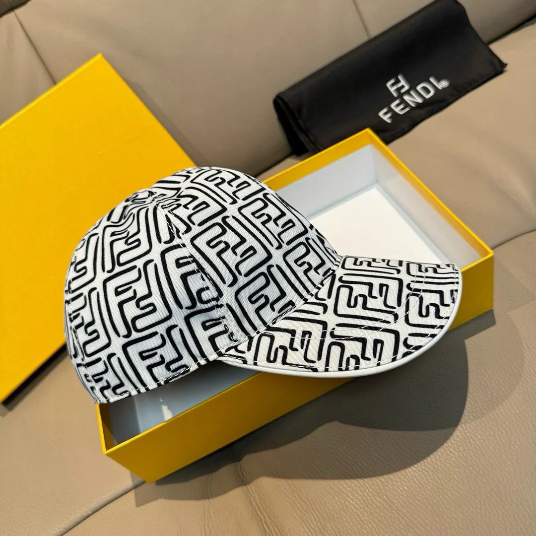 Головные Уборы Fendi 1701197