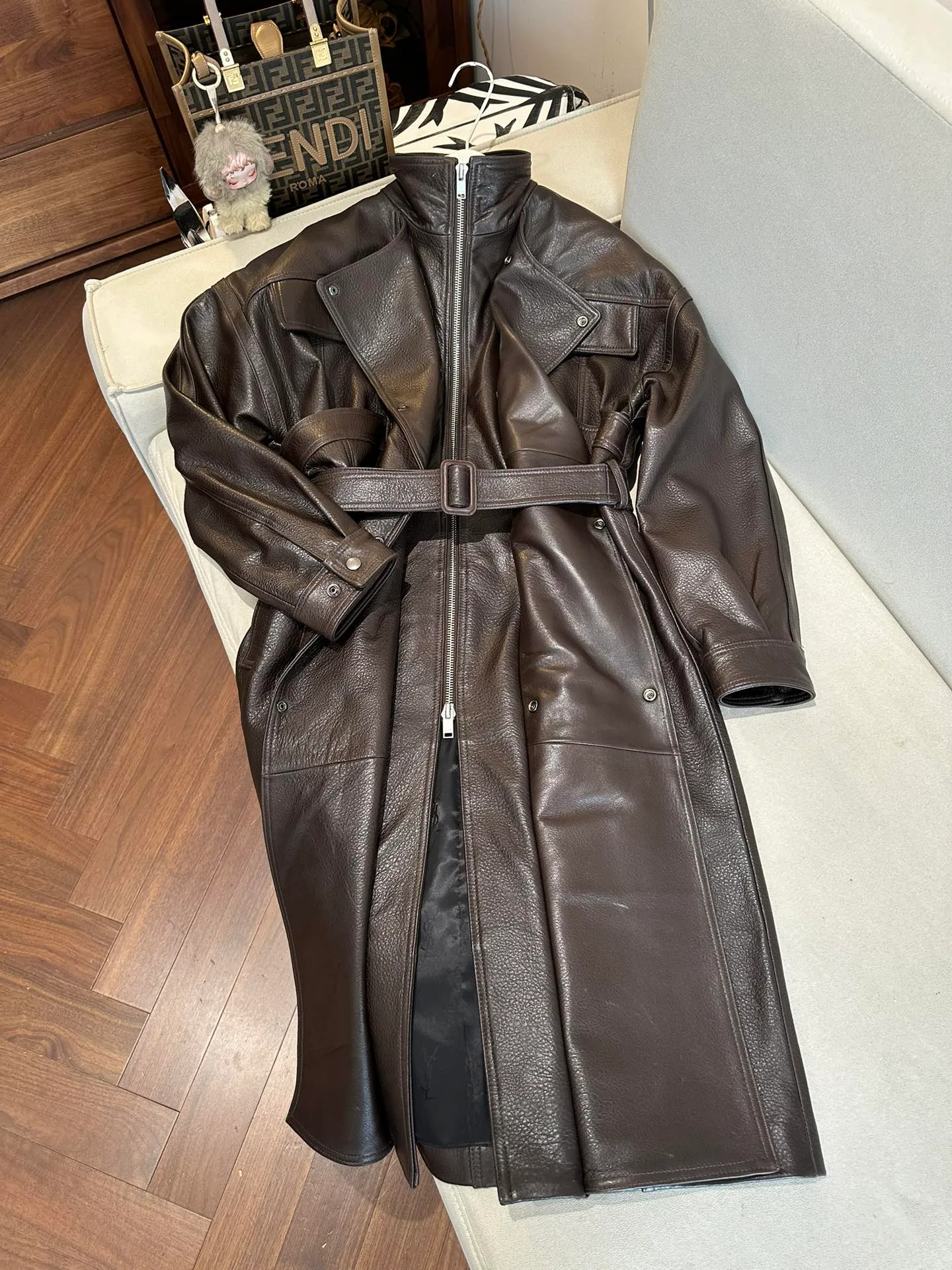 Кожаные Куртки И Дублёнки Женские Saint Laurent 697406