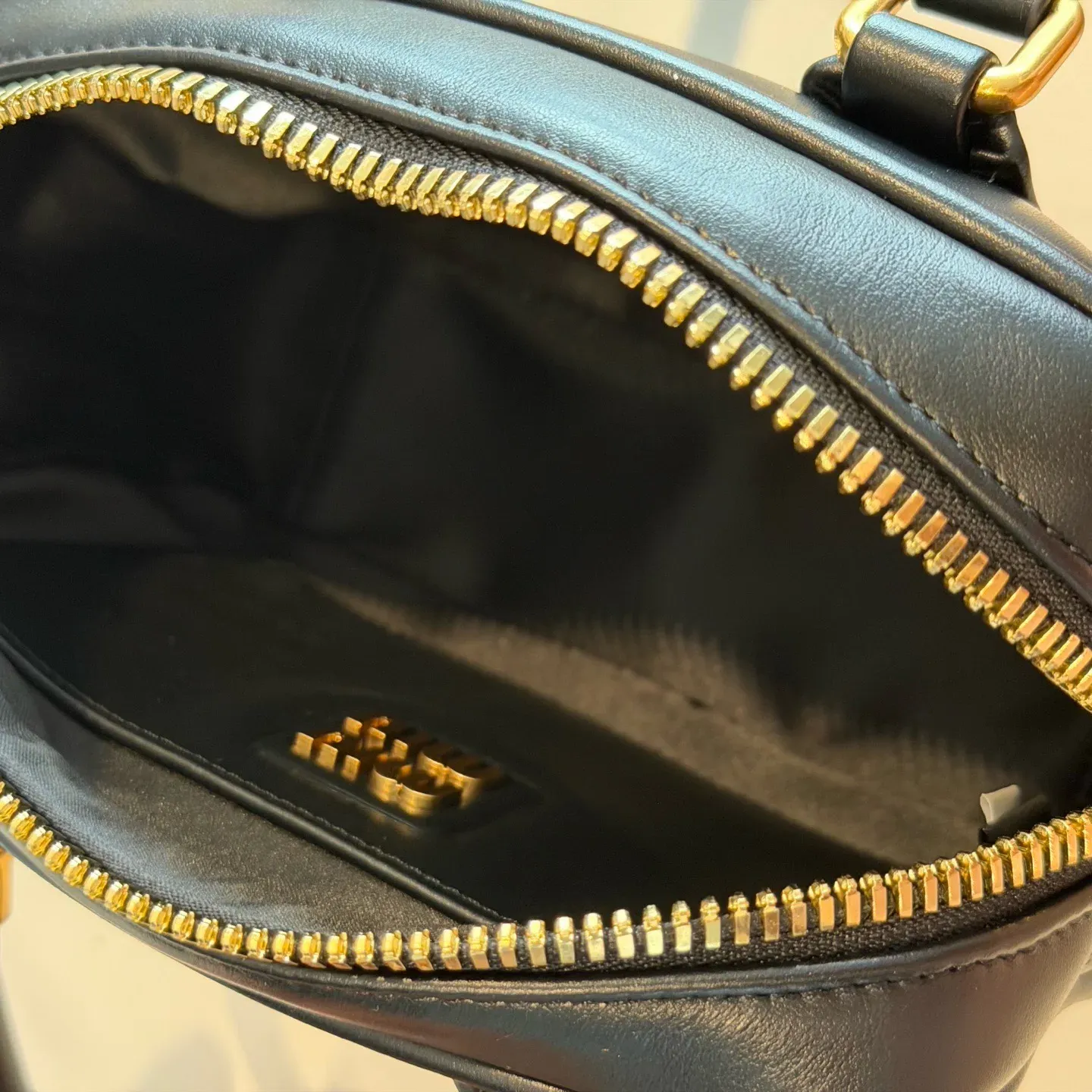 Сумки На Ремне Женские Miu Miu 834864