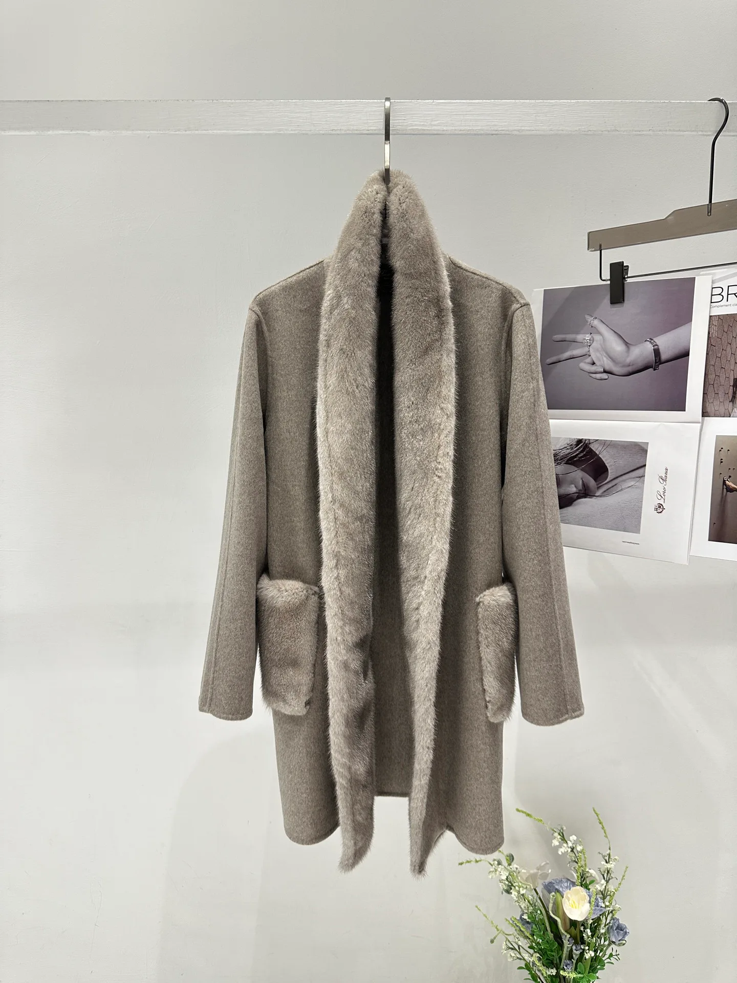 Пальто Женские Loro Piana 18082923