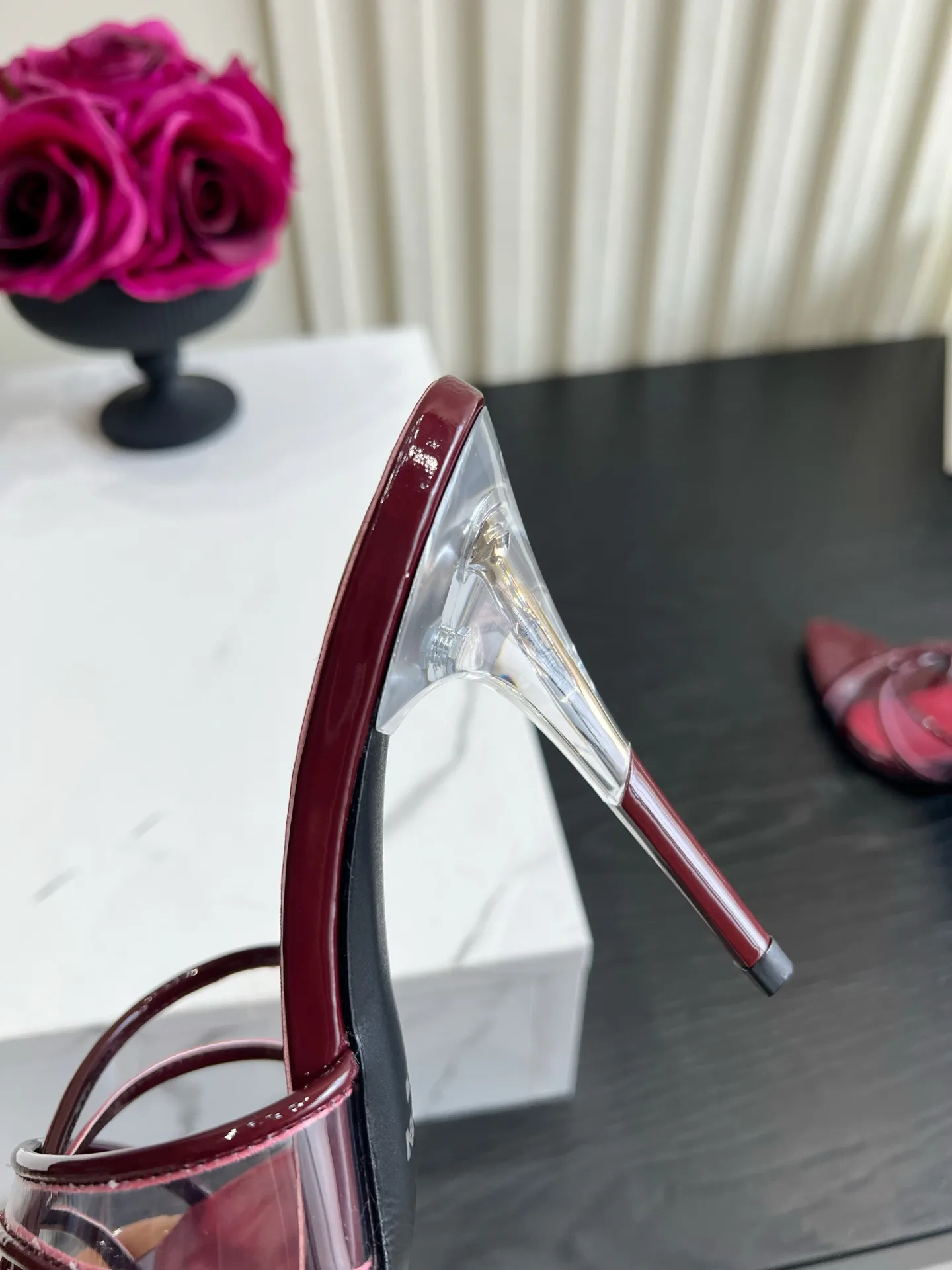 Босоножки Женские Saint Laurent 18614253