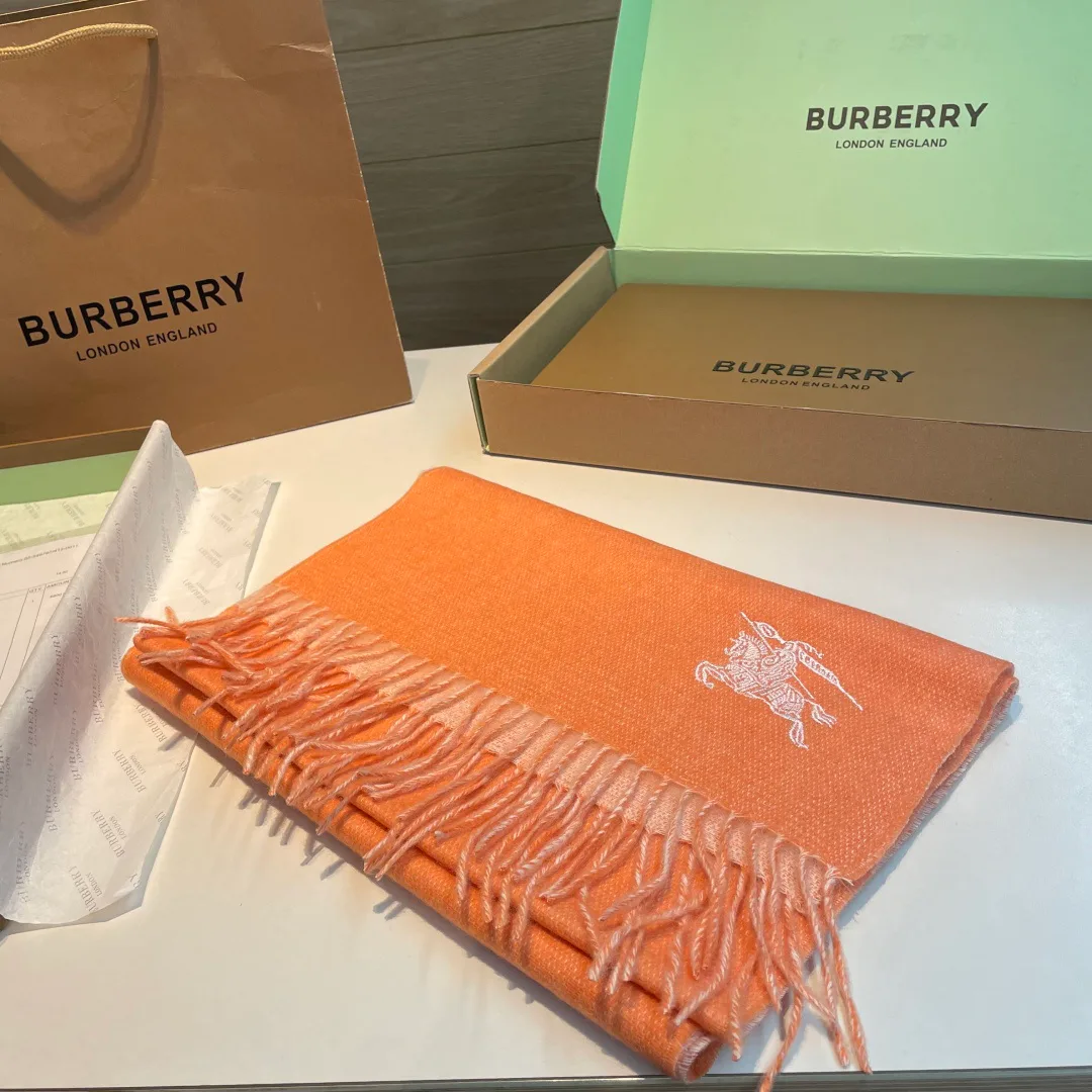 Шарфы Burberry 1303518