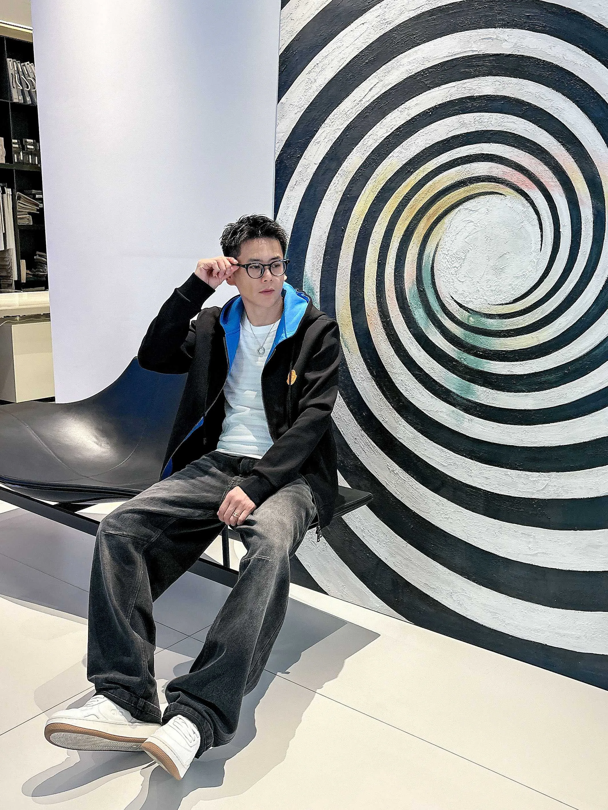 Куртки И Пуховики Мужские Moncler 4348191