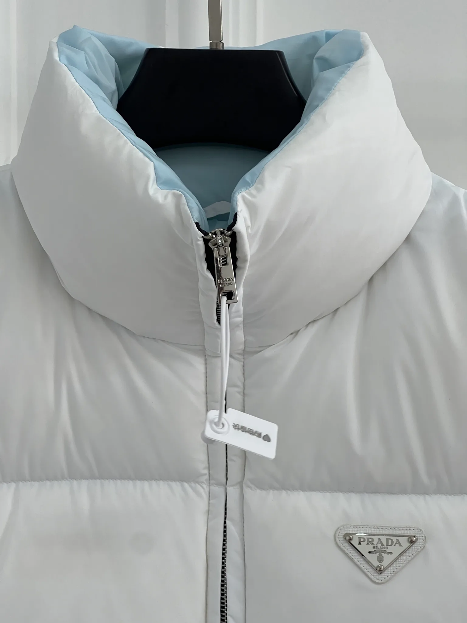 Куртки И Пуховики Женские Prada 17904153