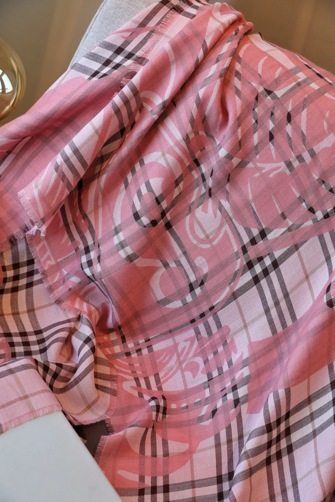 Шарфы Burberry 18618617