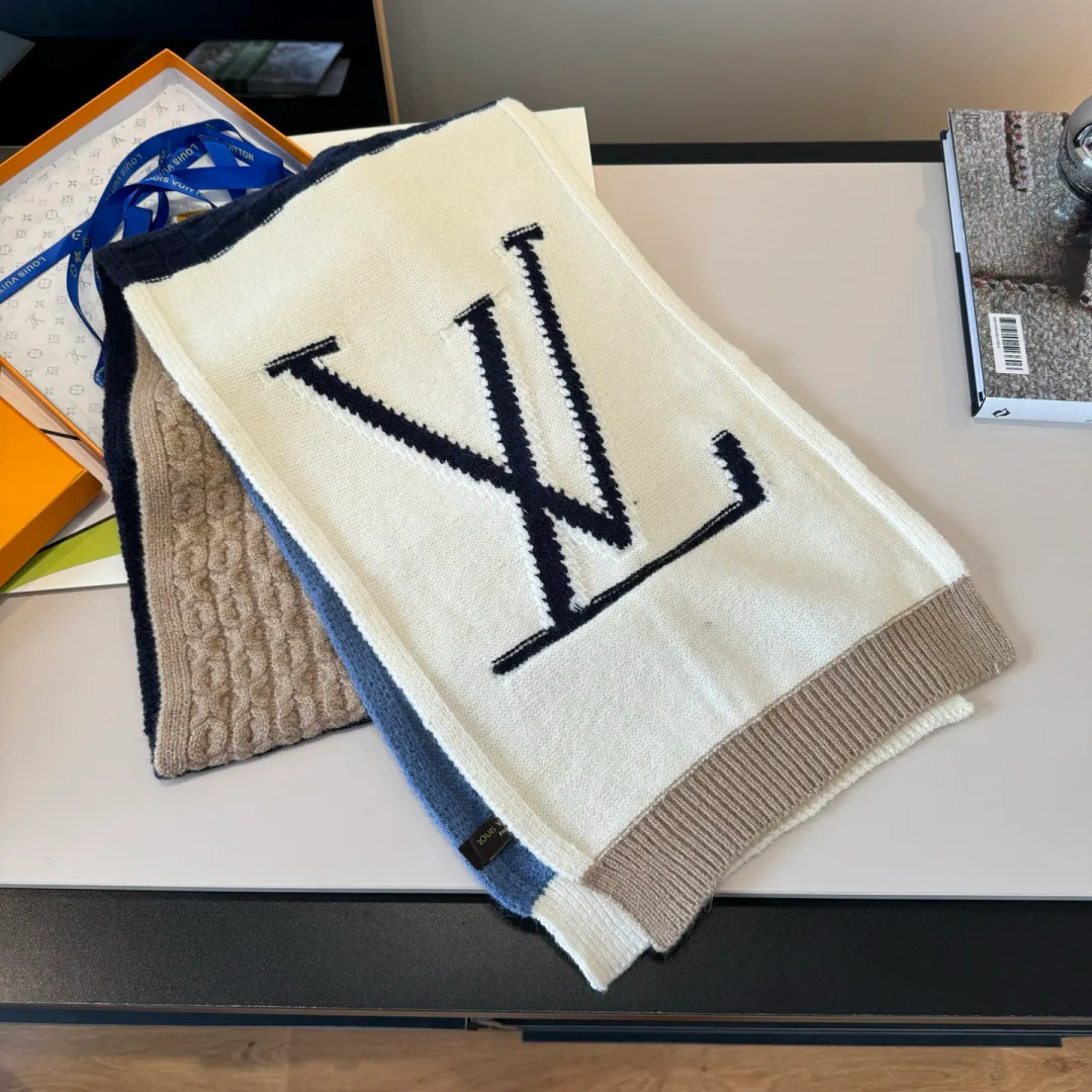 Шарфы Louis Vuitton 498406