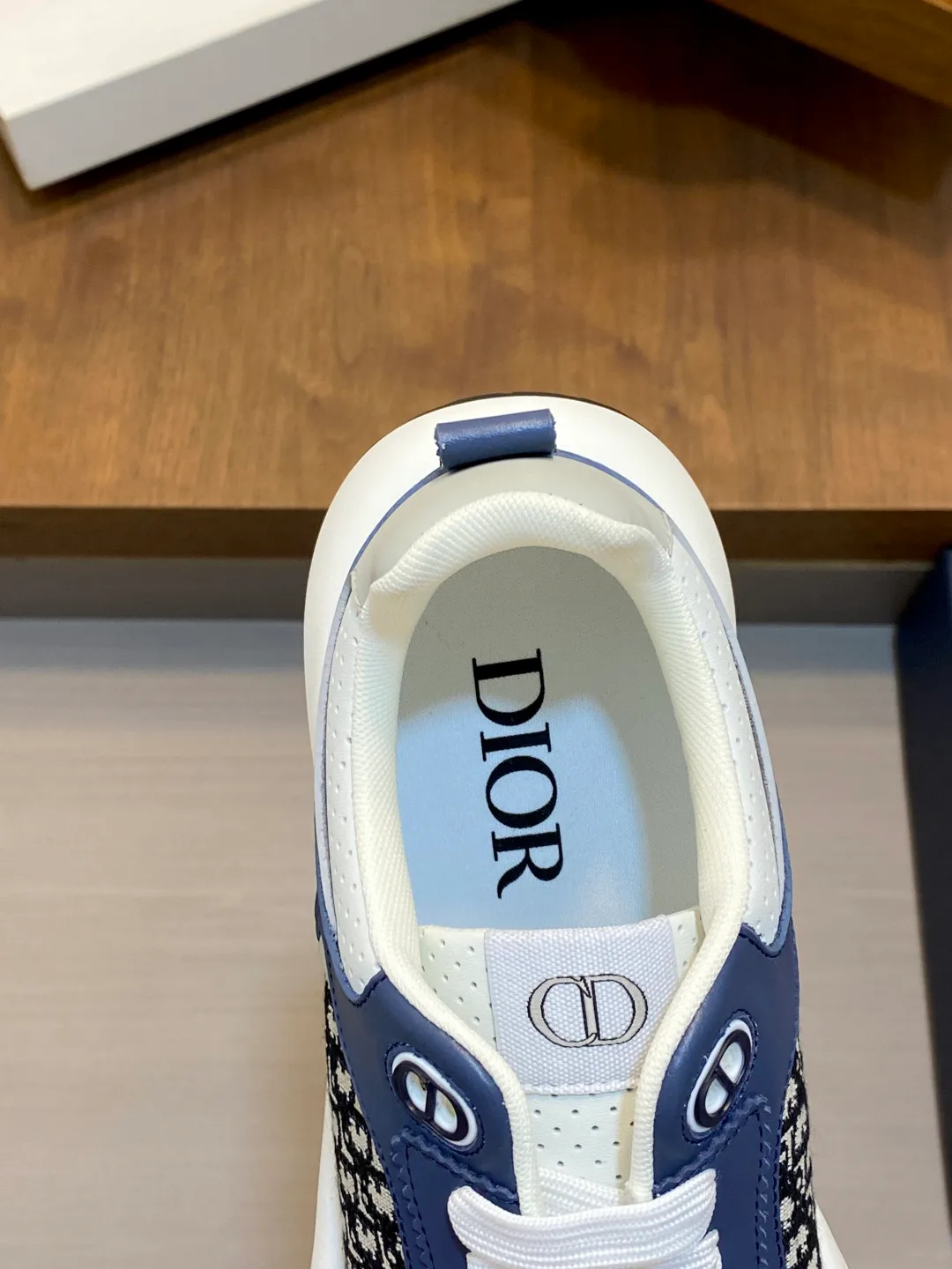 Кроссовки Мужские Christian Dior 18078817