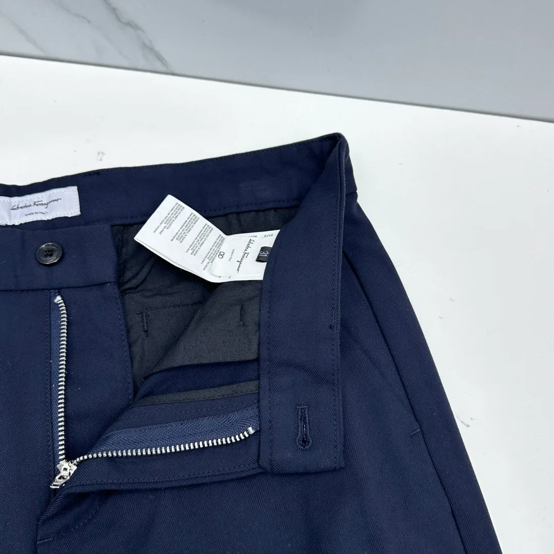 Брюки Мужские Salvatore Ferragamo 18246807