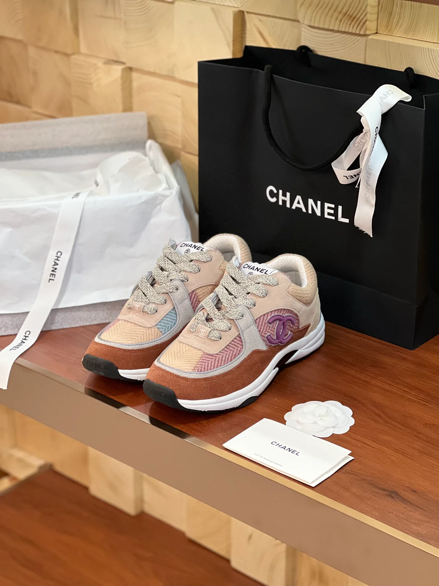 Кроссовки Женские Chanel 1021205