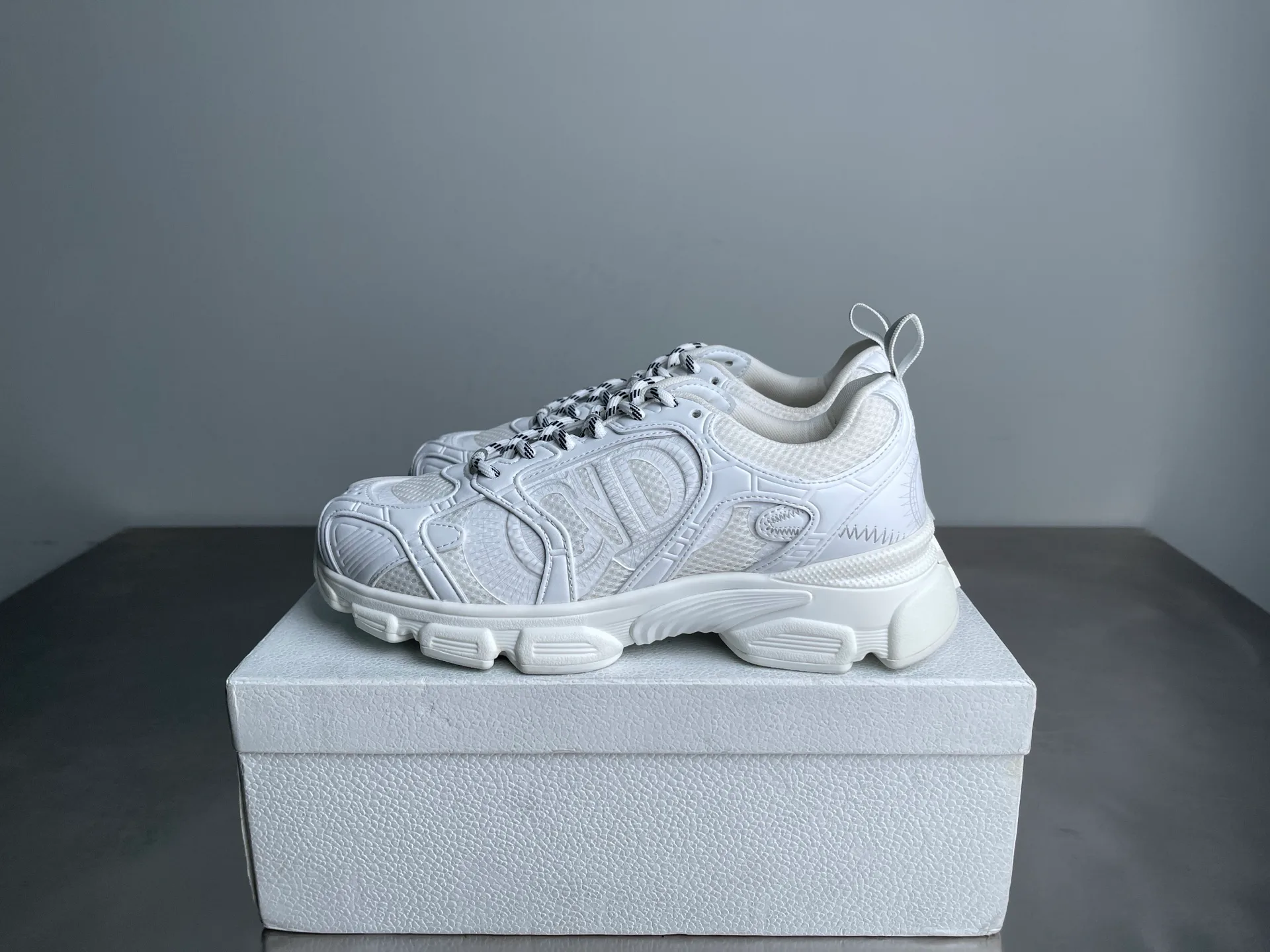 Кроссовки Женские Christian Dior 12809811