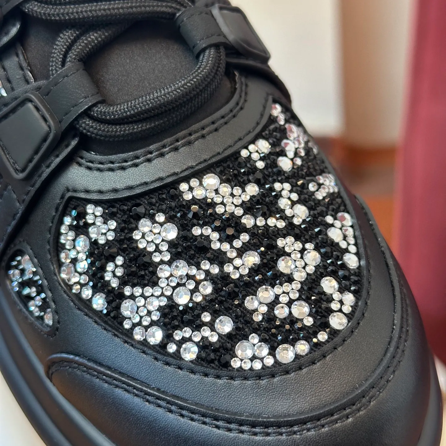 Кроссовки Женские Louis Vuitton 158069