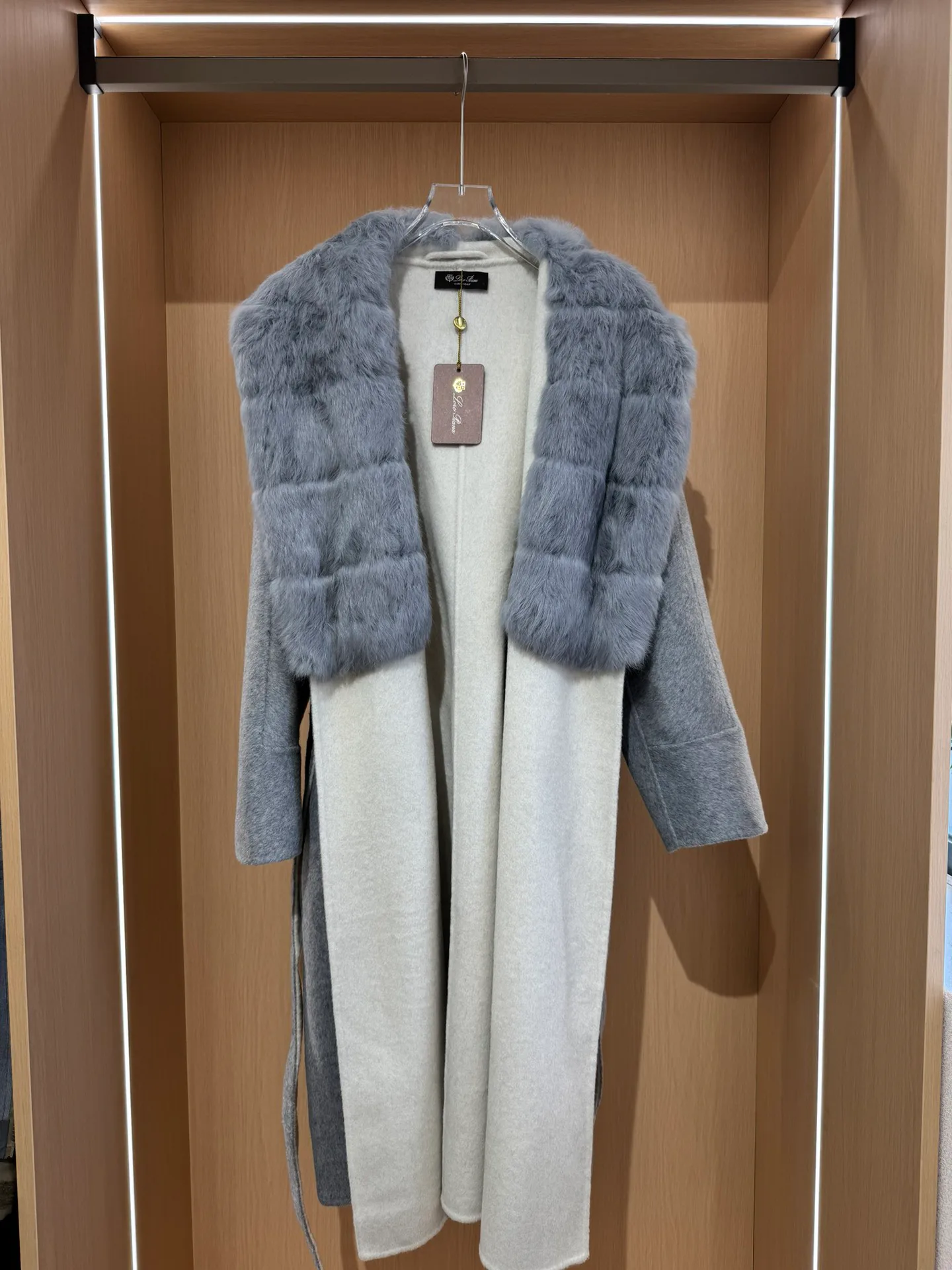 Пальто Женские Loro Piana 1207885