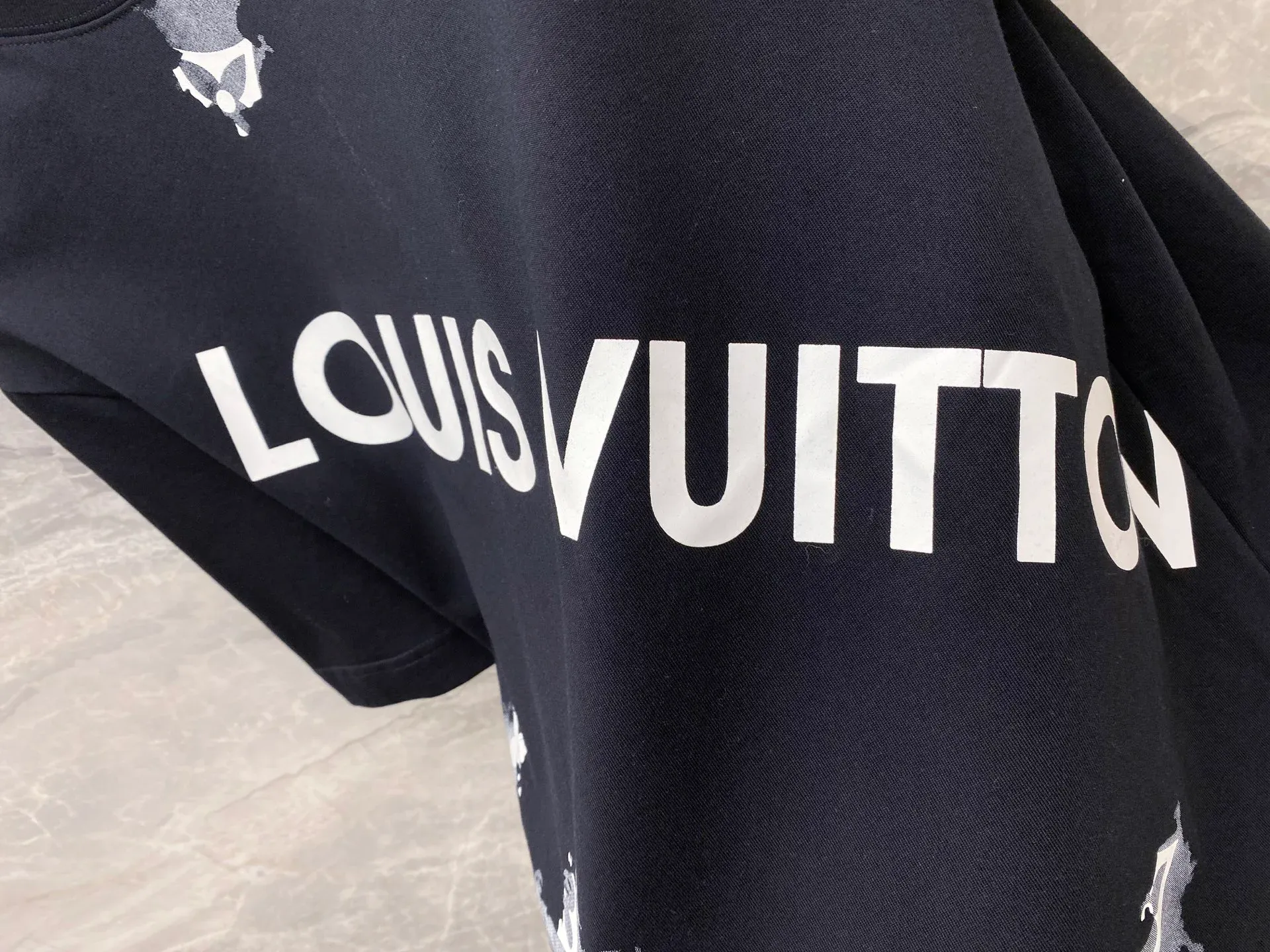 Футболки Мужские Louis Vuitton 1467619