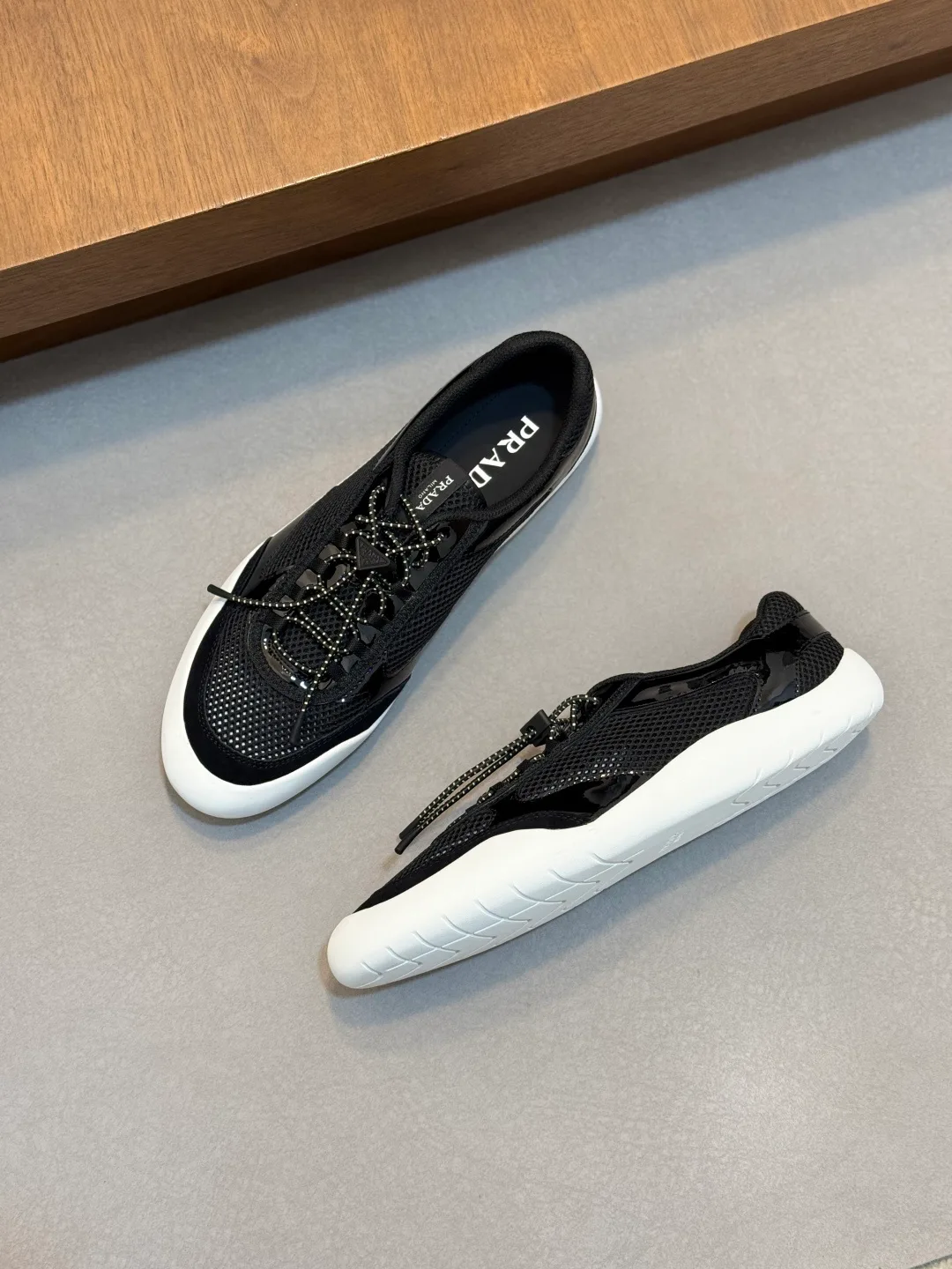 Кроссовки Мужские Prada 17447614