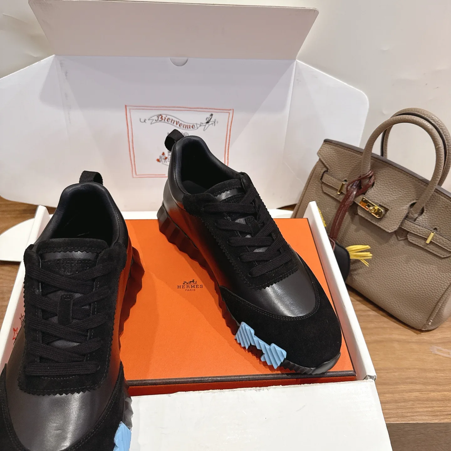 Кроссовки Женские Hermes 17414545