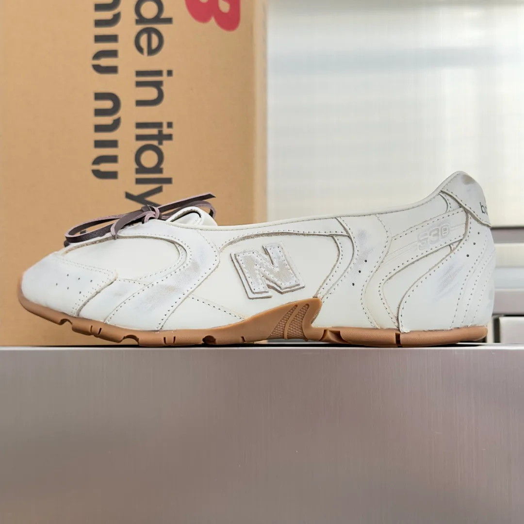Кроссовки Женские Miu Miu 17950437
