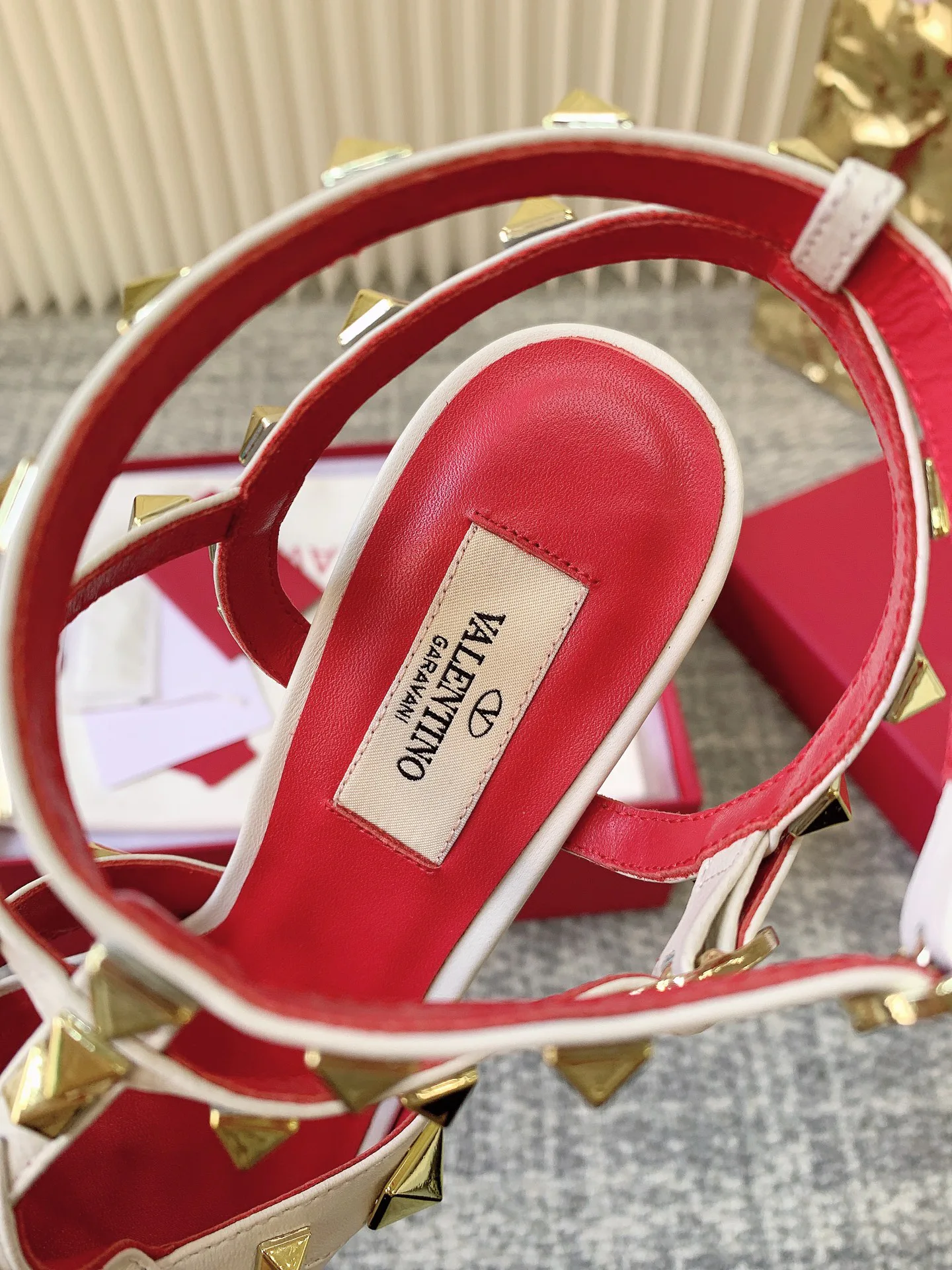 Босоножки Женские Valentino 890547