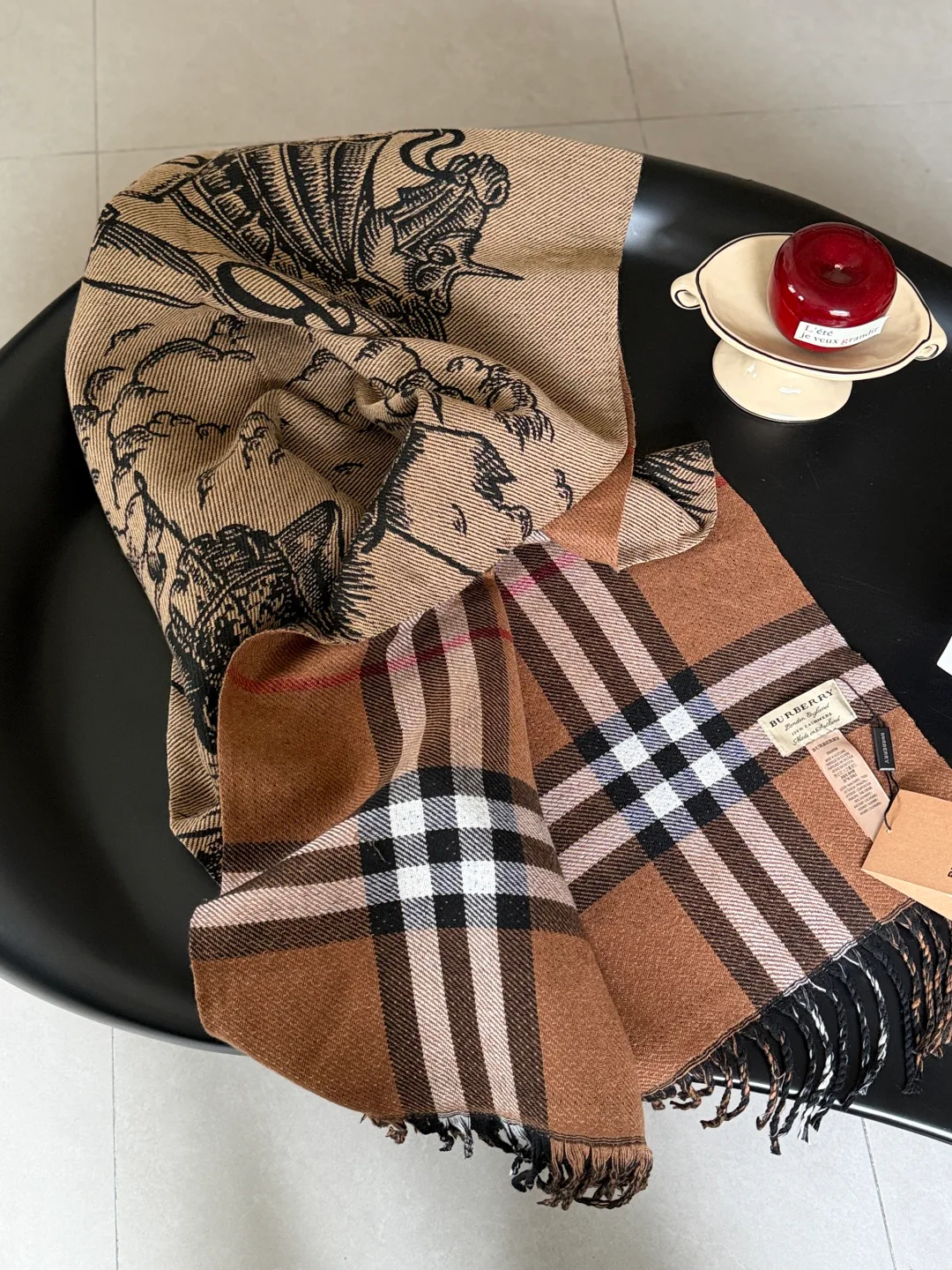 Шарфы Burberry 989601